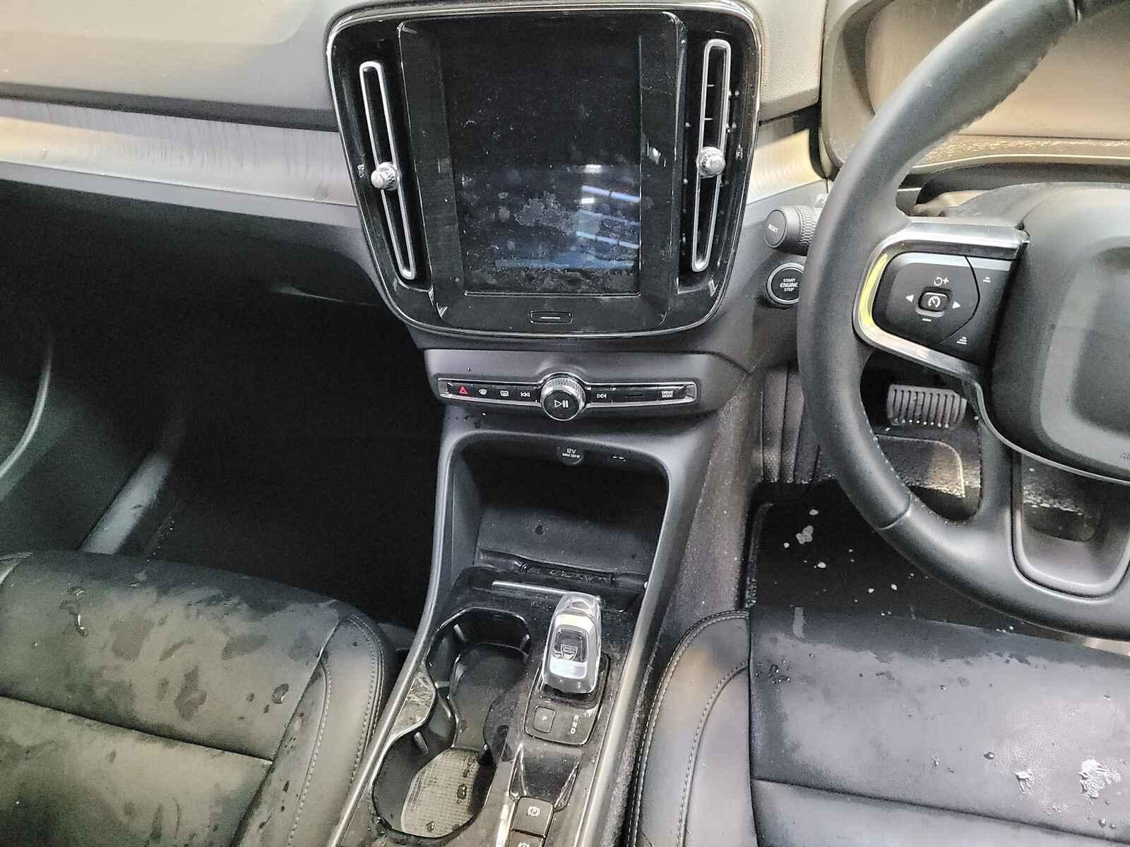 Volvo Xc40 2021 5 Door Estate Breaking View Auto part Volvo Xc40 2021 5 Door Estate Breaking
