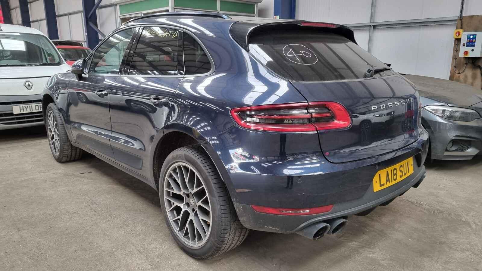 Porsche Macan 2018 5 Door Estate Breaking View Auto part Porsche Macan 2018 5 Door Estate Breaking