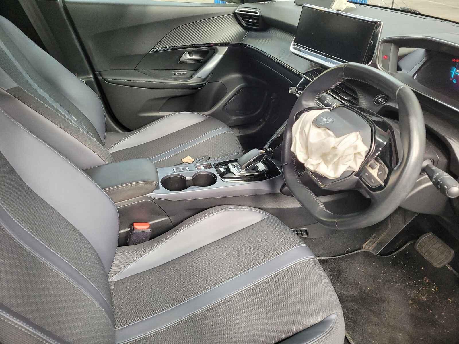 Peugeot 2008 2020 5 Door Hatchback Breaking View Auto part Peugeot 2008 2020 5 Door Hatchback Breaking