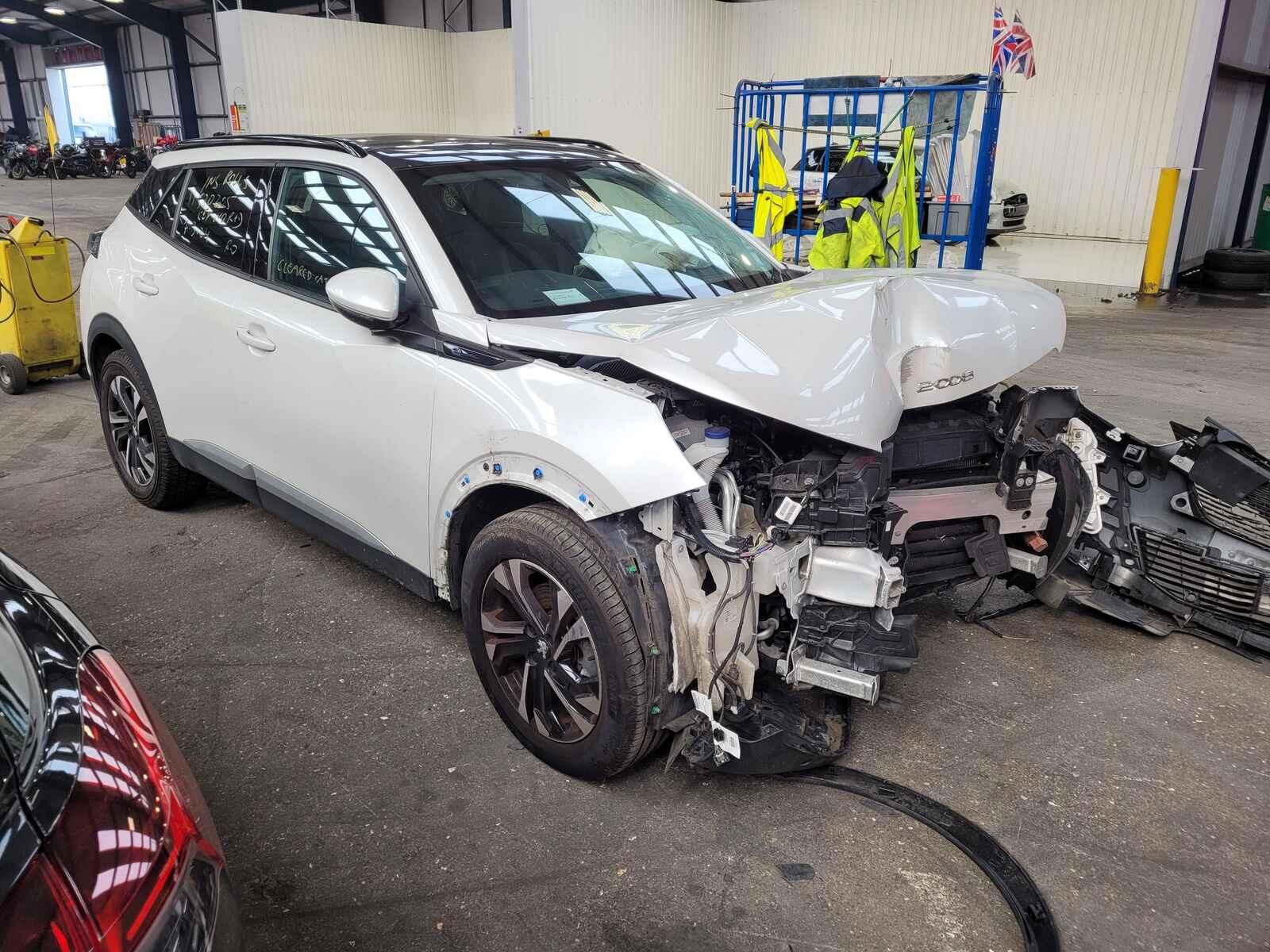 Image for a Peugeot 2008 2020 5 Door Hatchback Breaking