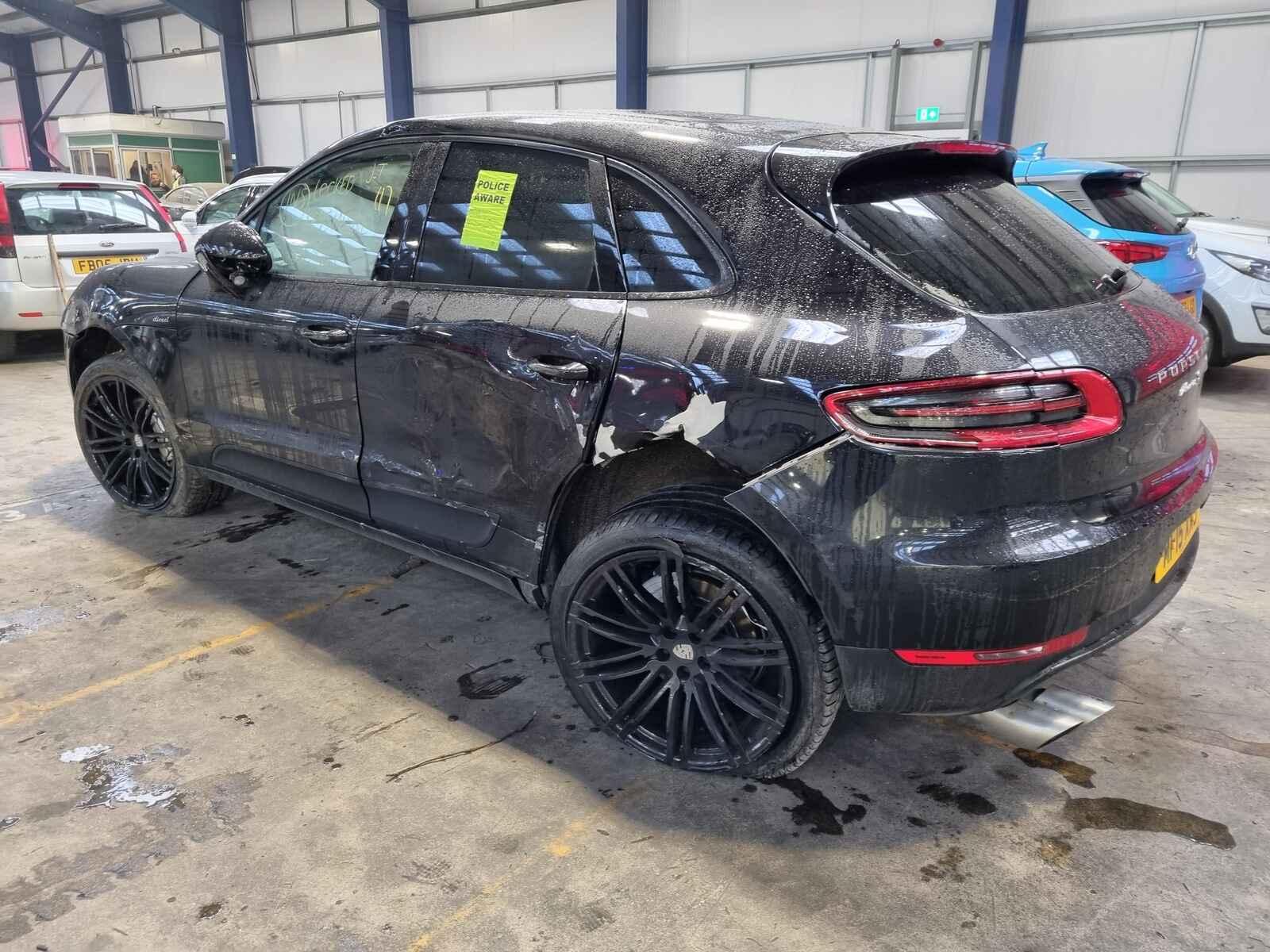 Porsche Macan 2015 5 Door Estate Breaking View Auto part Porsche Macan 2015 5 Door Estate Breaking