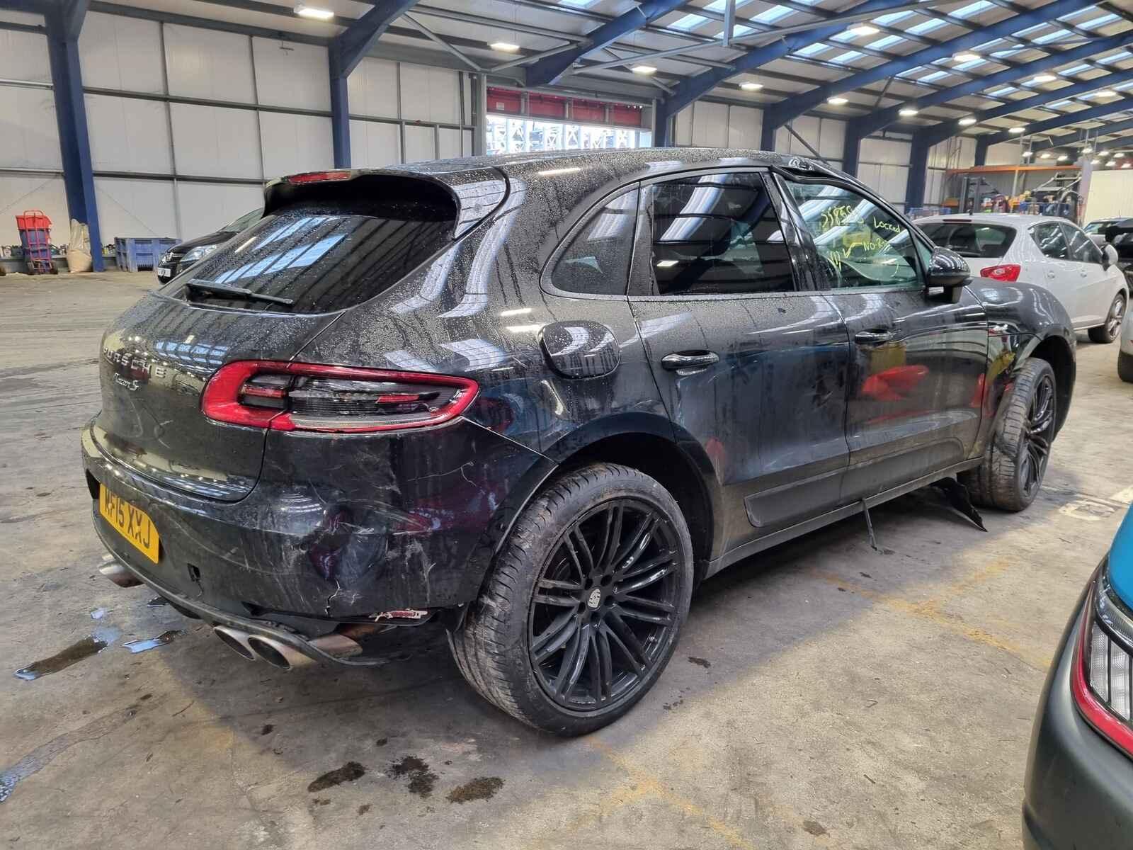 Porsche Macan 2015 5 Door Estate Breaking View Auto part Porsche Macan 2015 5 Door Estate Breaking