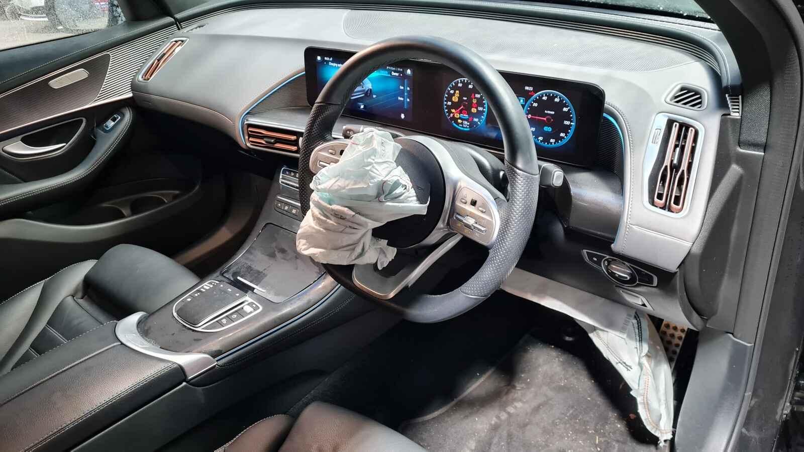 Mercedes Eqc 2022 5 Door Estate Breaking View Auto part Mercedes Eqc 2022 5 Door Estate Breaking