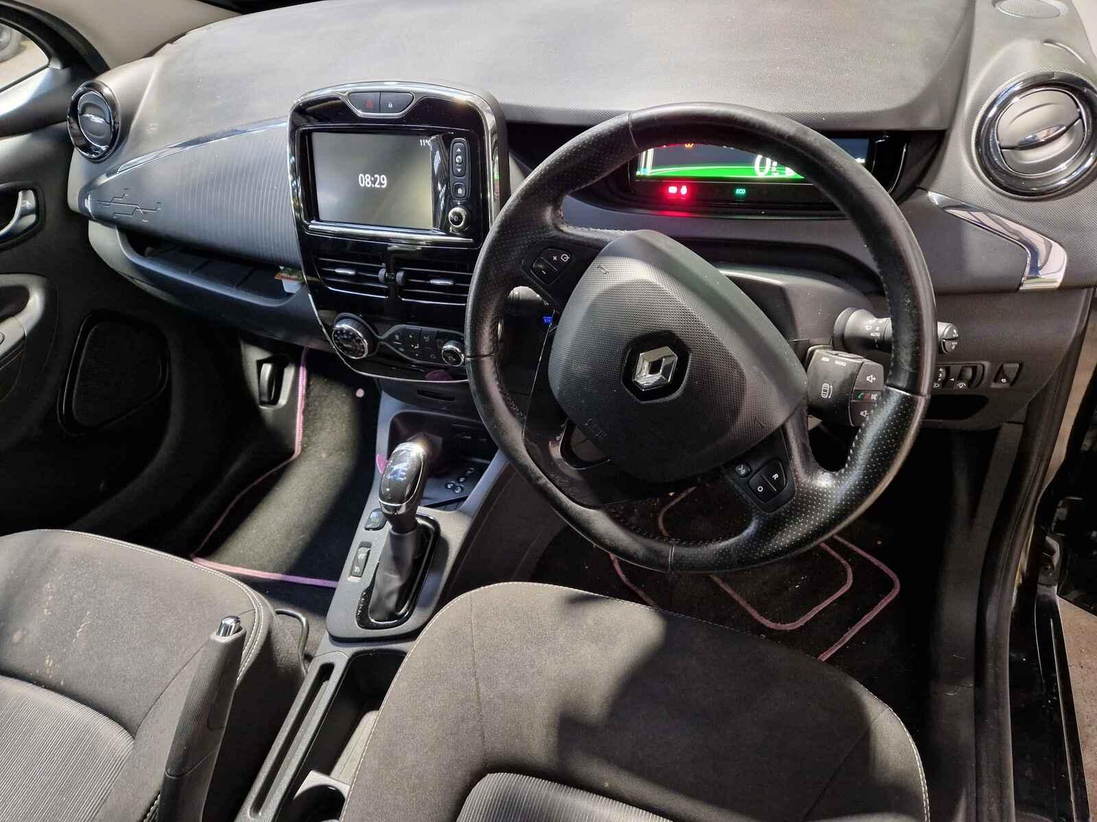 Renault Zoe 2019 5 Door Hatchback Breaking View Auto part Renault Zoe 2019 5 Door Hatchback Breaking