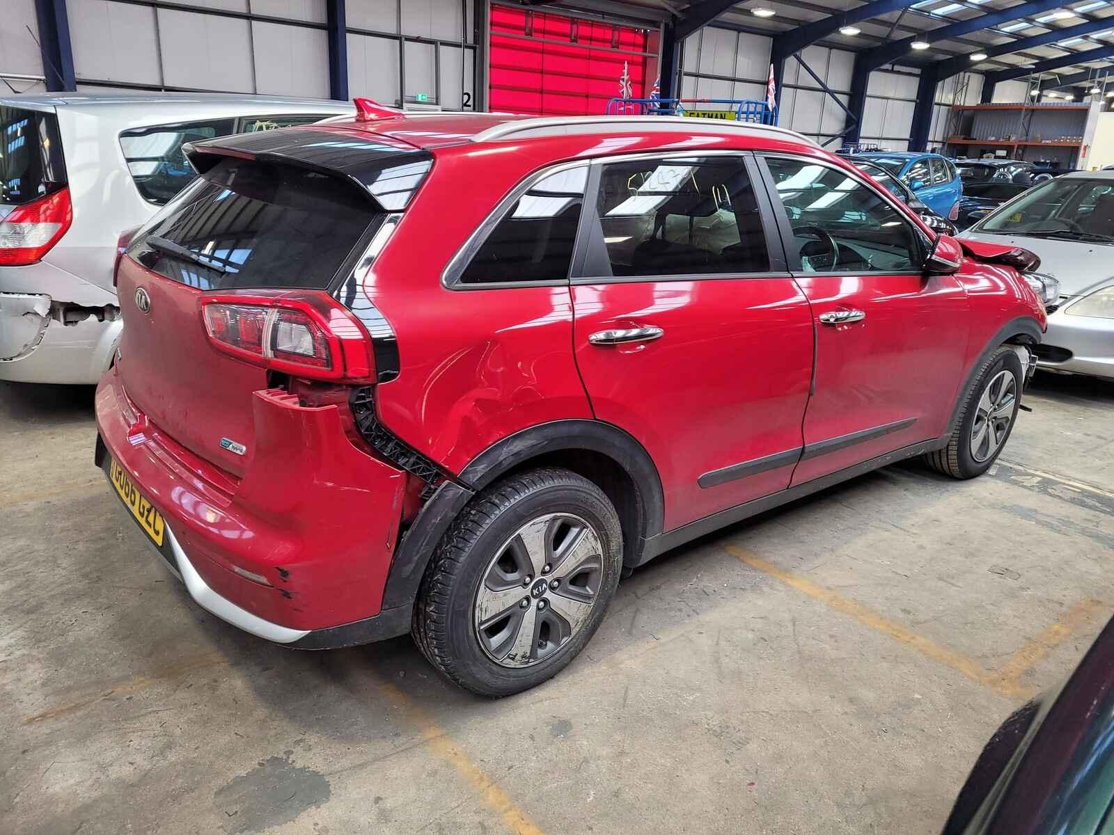 View Auto part Kia Niro 2016 5 Door Estate Breaking
