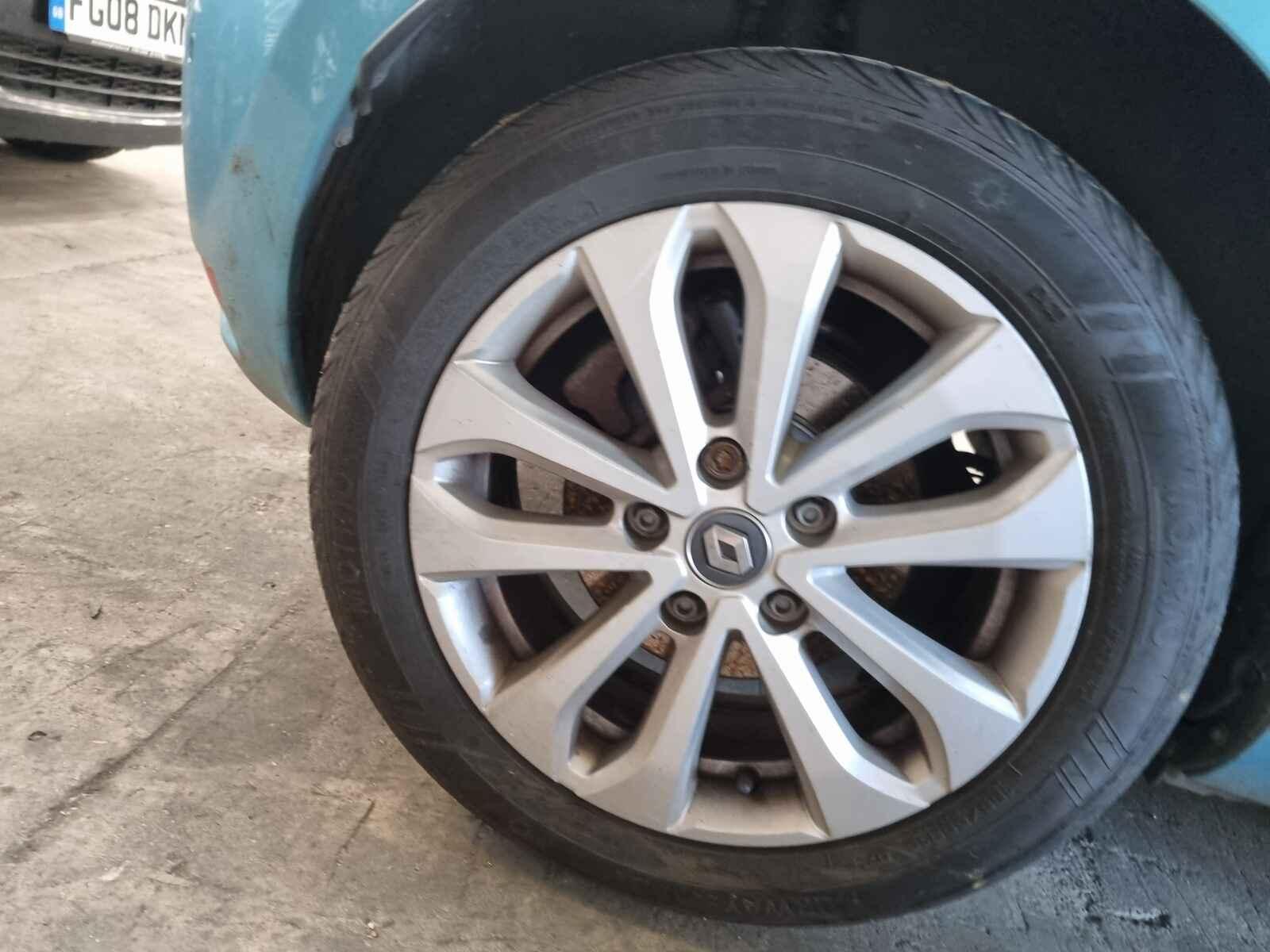 View Auto part Renault Zoe 2021 5 Door Hatchback Breaking
