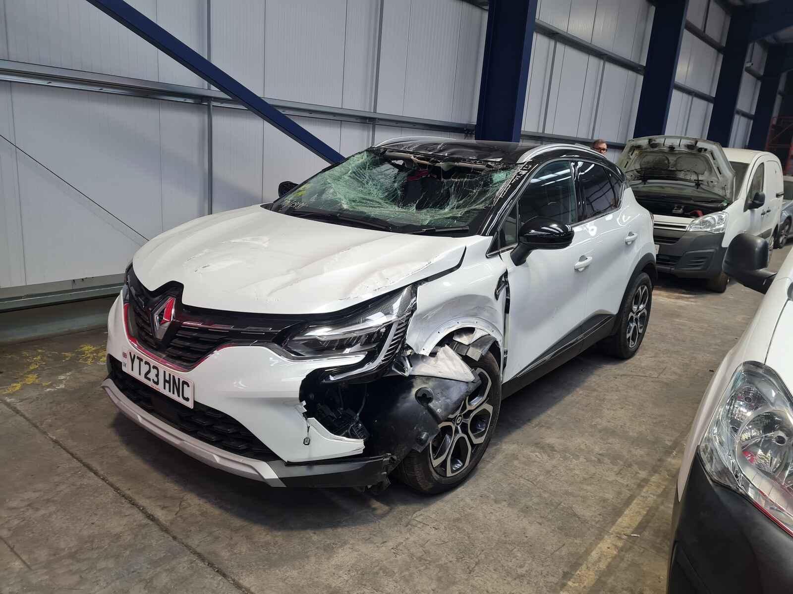 Renault Captur 2023 5 Door Hatchback Breaking View Auto part Renault Captur 2023 5 Door Hatchback Breaking