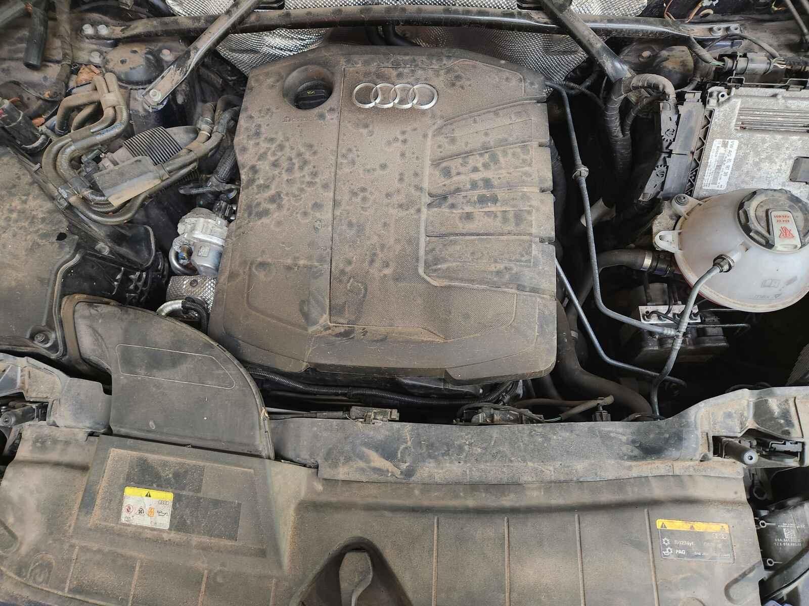 Audi Q5 2021 5 Door Estate Breaking View Auto part Audi Q5 2021 5 Door Estate Breaking