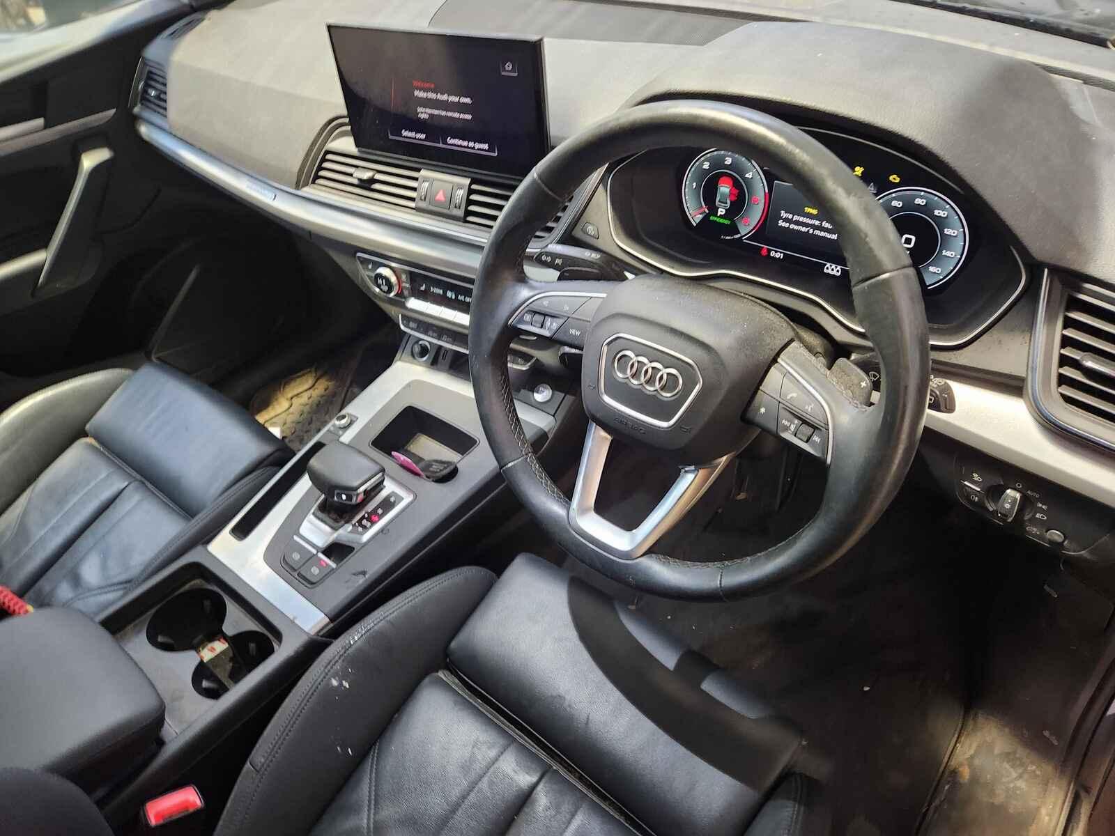 Audi Q5 2021 5 Door Estate Breaking View Auto part Audi Q5 2021 5 Door Estate Breaking