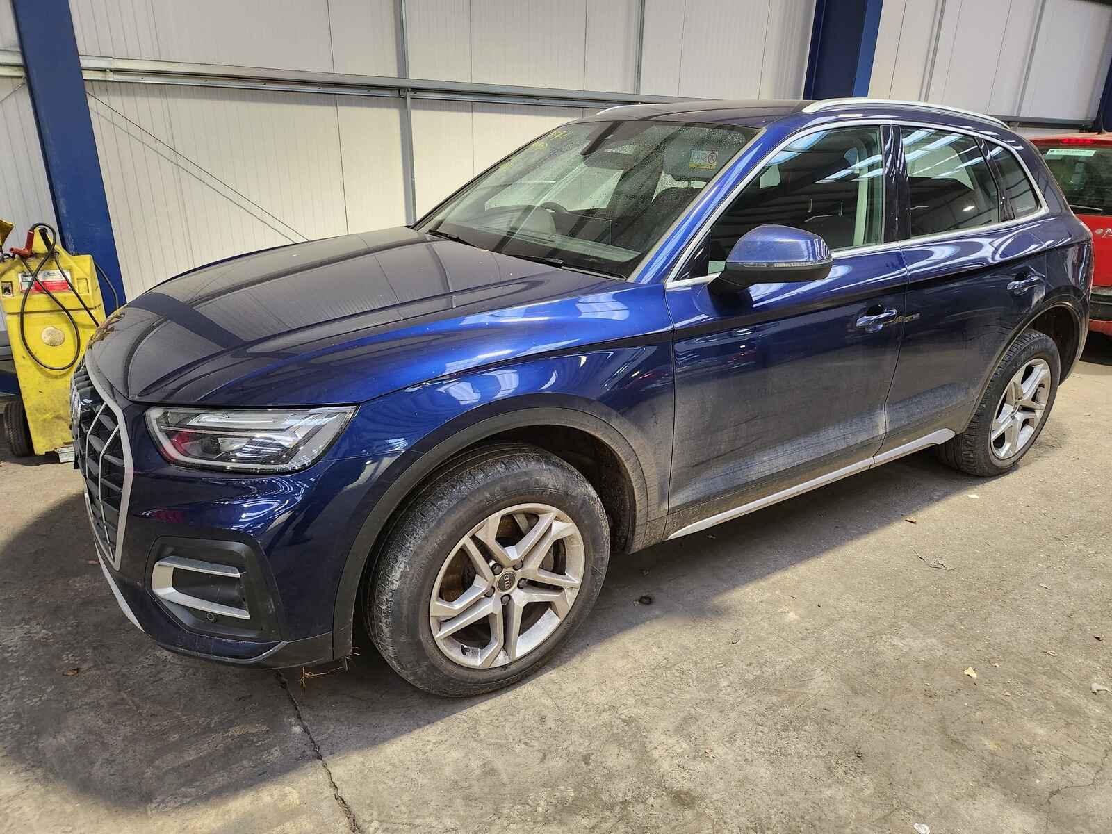 Audi Q5 2021 5 Door Estate Breaking View Auto part Audi Q5 2021 5 Door Estate Breaking