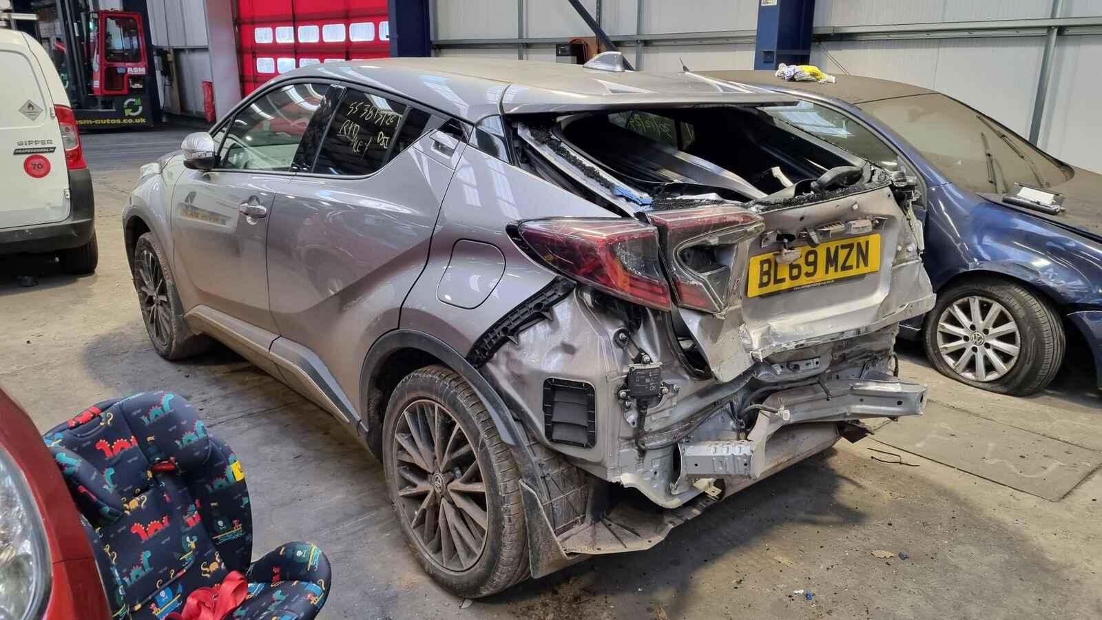 View Auto part Toyota C-hr 2019 5 Door Hatchback Breaking