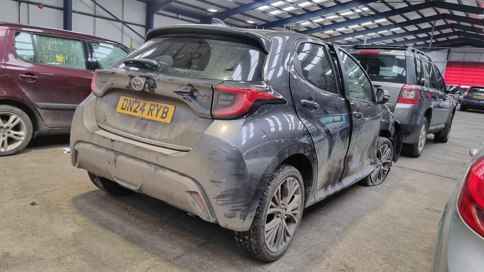 Toyota Yaris 2024 5 Door Hatchback Breaking View Auto part Toyota Yaris 2024 5 Door Hatchback Breaking