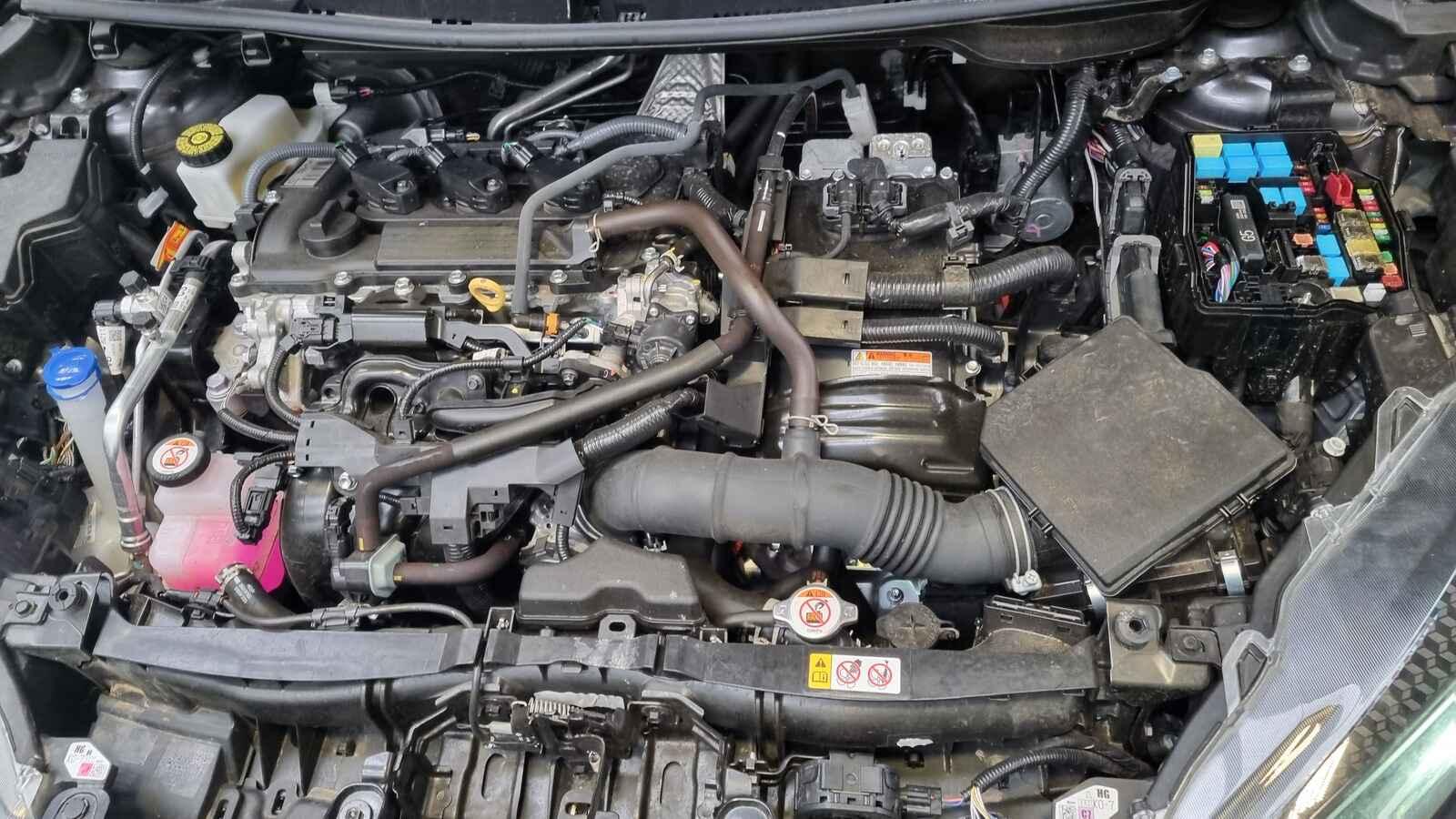 Toyota Yaris 2024 5 Door Hatchback Breaking View Auto part Toyota Yaris 2024 5 Door Hatchback Breaking