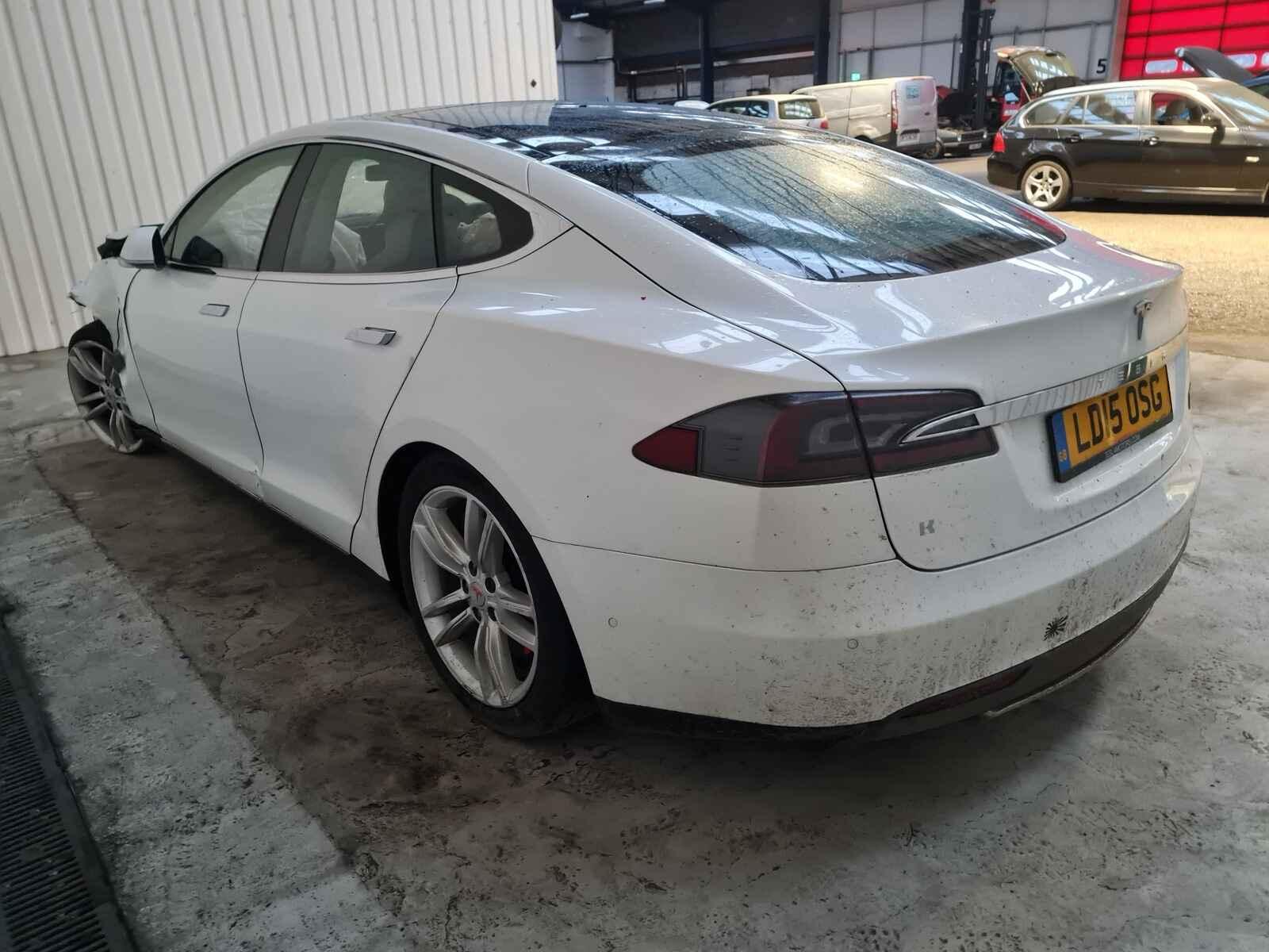Tesla Model S 2015 5 Door Hatchback Breaking View Auto part Tesla Model S 2015 5 Door Hatchback Breaking