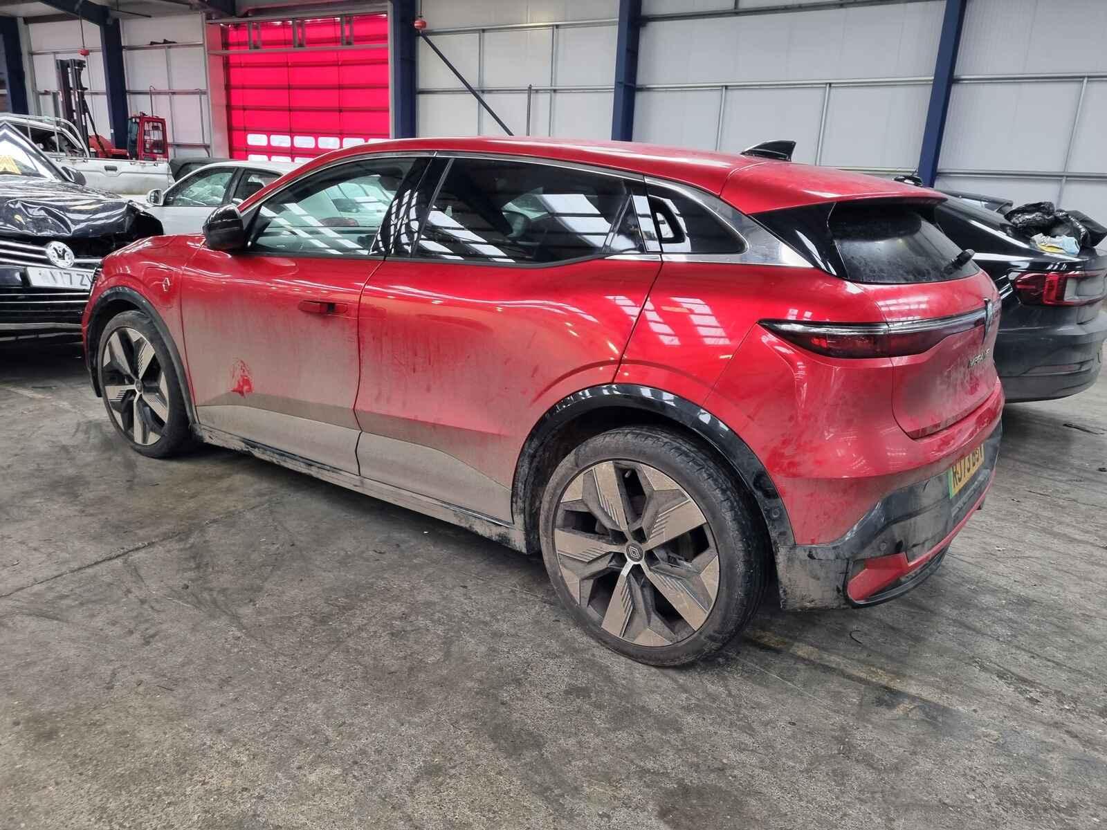 Renault Megane E-tech 2024 5 Door Hatchback Breaking View Auto part Renault Megane E-tech 2024 5 Door Hatchback Breaking