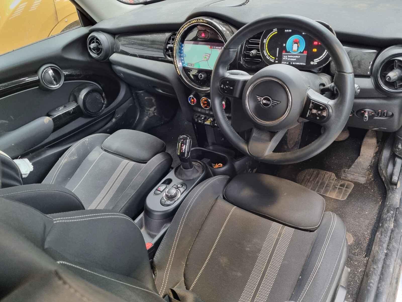Mini (bmw) Mini 2021 3 Door Hatchback Breaking View Auto part Mini (bmw) Mini 2021 3 Door Hatchback Breaking