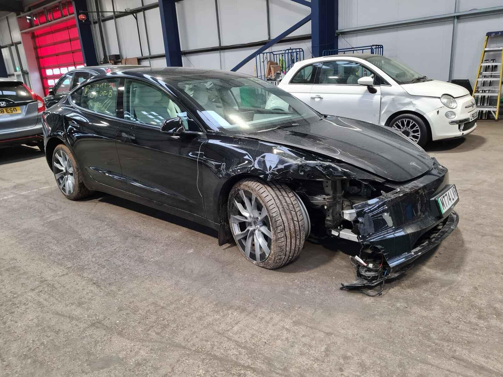 Image for a Tesla Model 3 2024 4 Door Saloon Breaking
