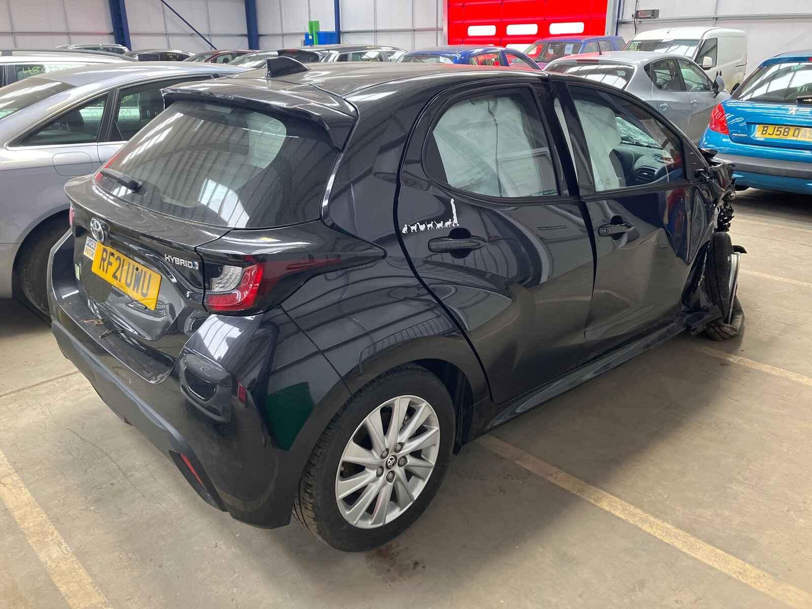 Toyota Yaris 2021 5 Door Hatchback Breaking View Auto part Toyota Yaris 2021 5 Door Hatchback Breaking