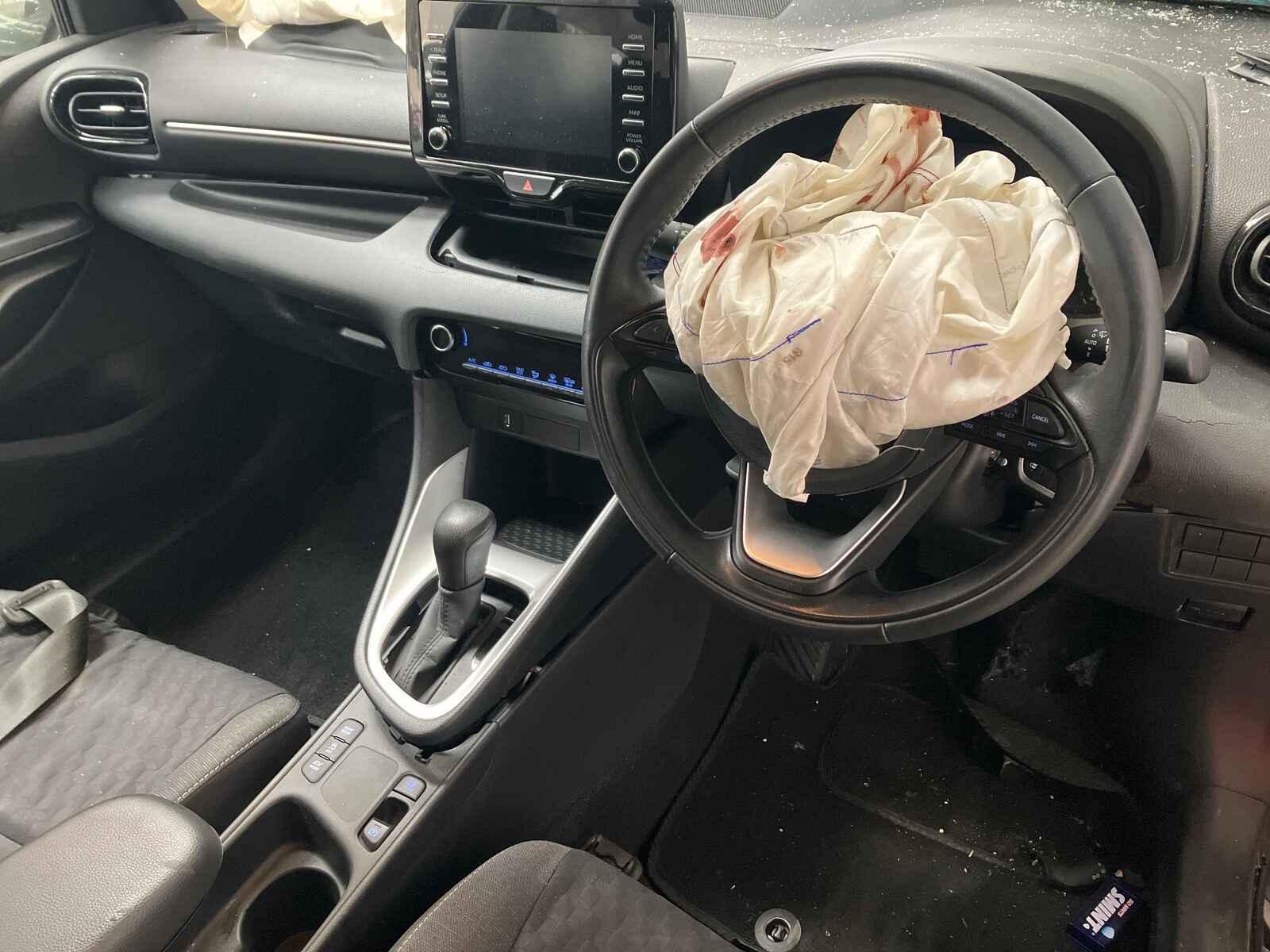 Toyota Yaris 2021 5 Door Hatchback Breaking View Auto part Toyota Yaris 2021 5 Door Hatchback Breaking