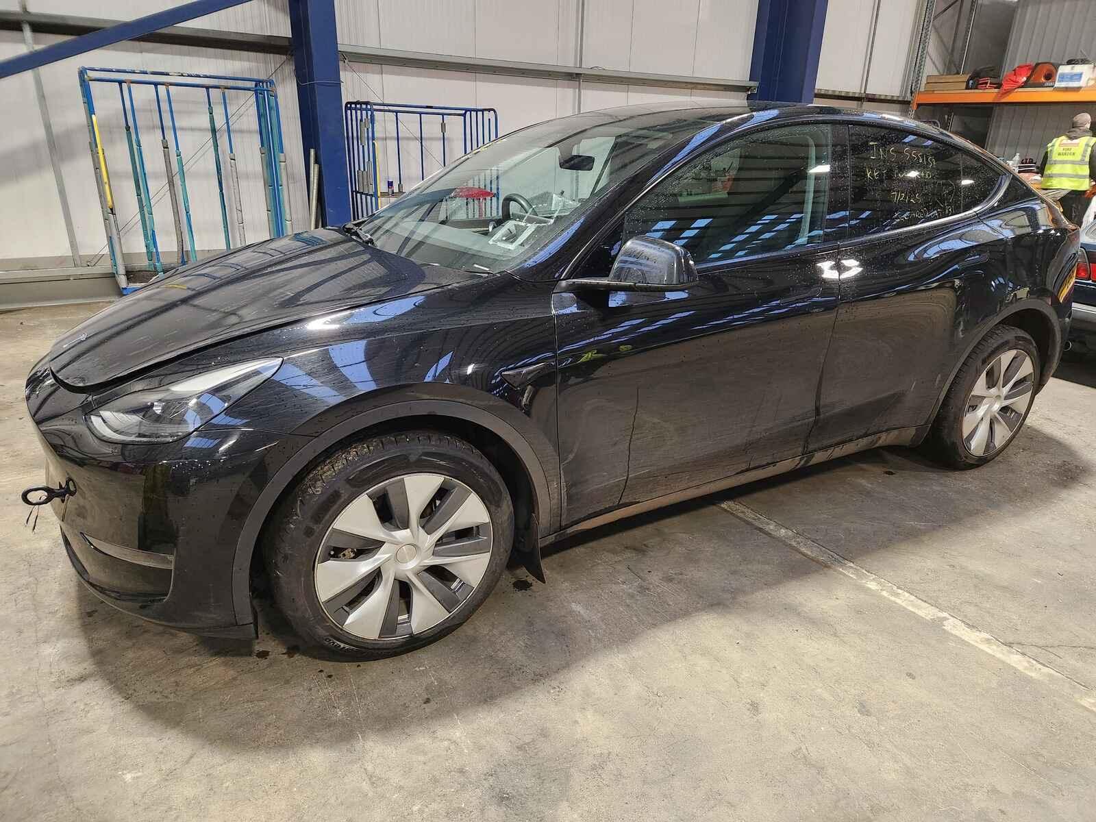 Tesla Model Y 2022 5 Door Mpv Breaking View Auto part Tesla Model Y 2022 5 Door Mpv Breaking