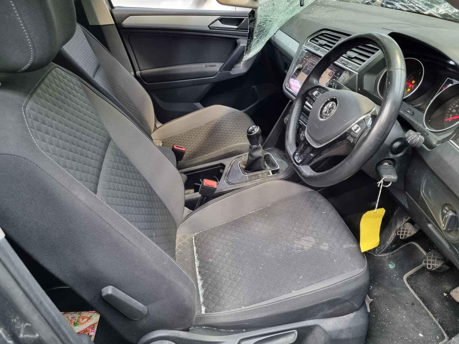 Volkswagen Tiguan 2018 5 Door Estate Breaking View Auto part Volkswagen Tiguan 2018 5 Door Estate Breaking