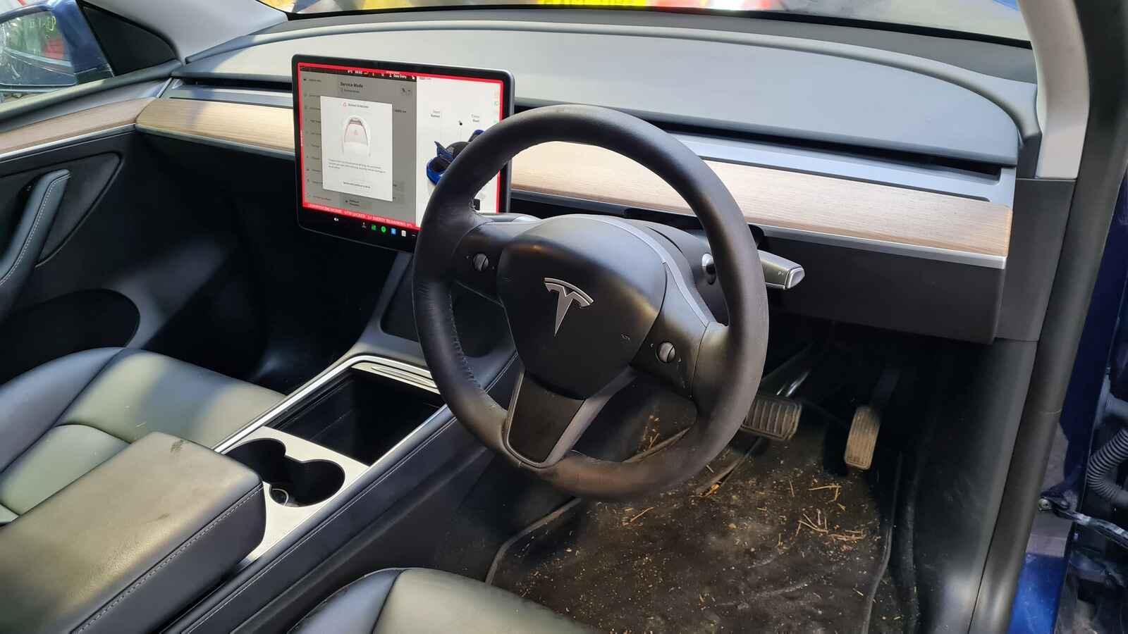 Tesla Model Y 2022 5 Door Mpv Breaking View Auto part Tesla Model Y 2022 5 Door Mpv Breaking