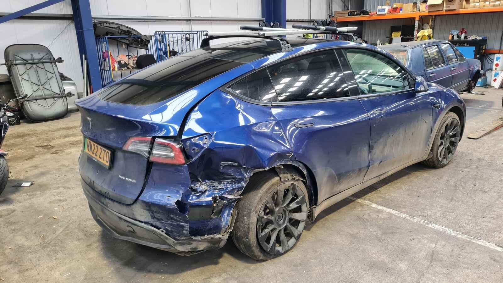 Tesla Model Y 2022 5 Door Mpv Breaking View Auto part Tesla Model Y 2022 5 Door Mpv Breaking