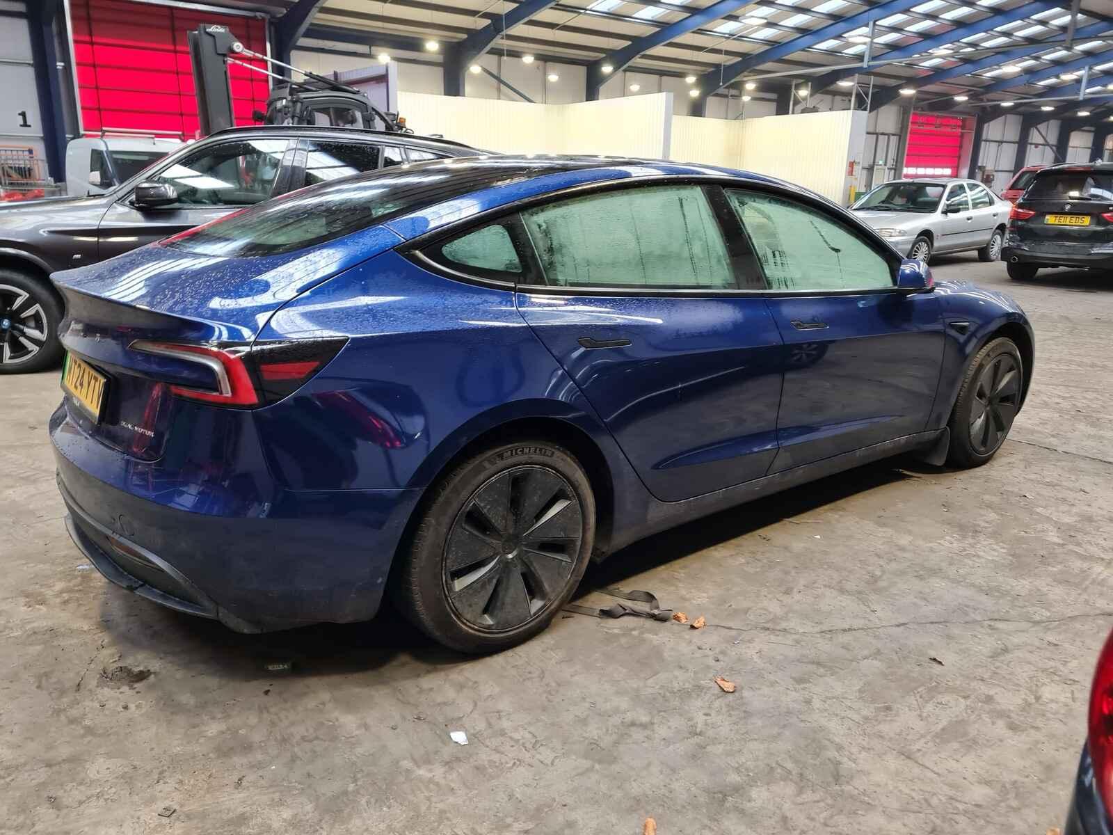 Tesla Model 3 2024 4 Door Saloon Breaking View Auto part Tesla Model 3 2024 4 Door Saloon Breaking