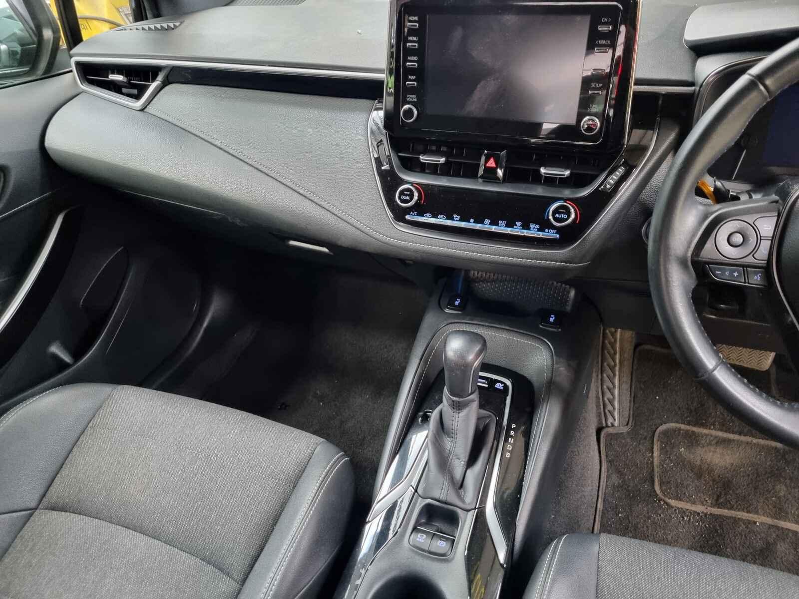 View Auto part Toyota Corolla 2021 5 Door Hatchback Breaking