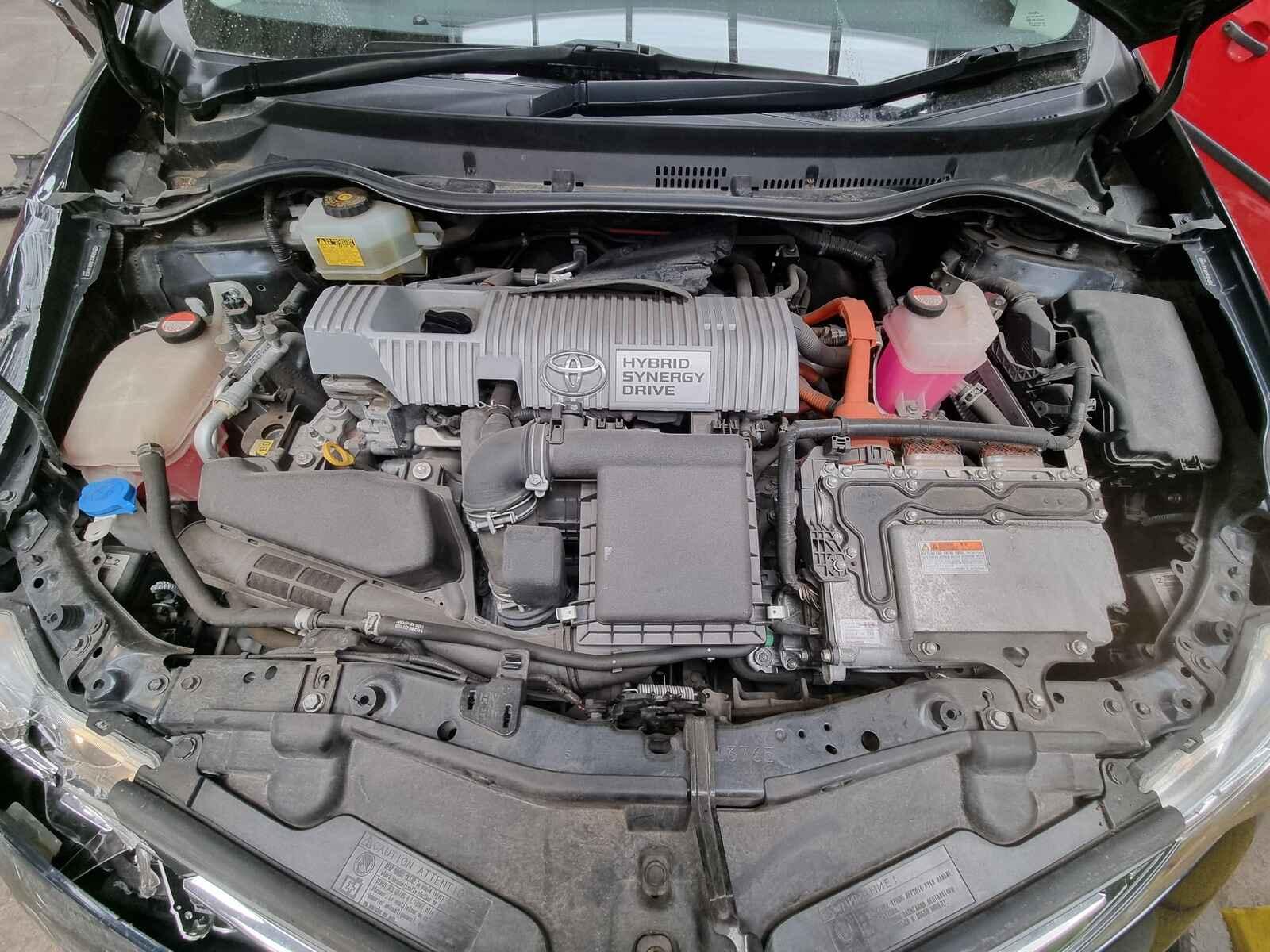 Toyota Auris 2015 5 Door Hatchback Breaking View Auto part Toyota Auris 2015 5 Door Hatchback Breaking