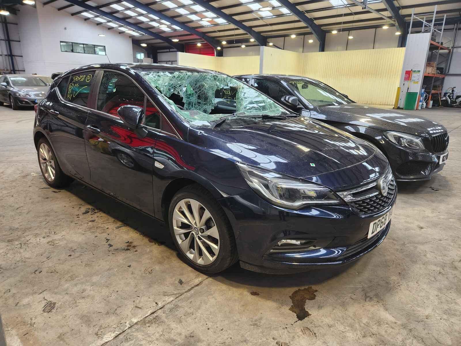 Image for a Vauxhall Astra 2018 5 Door Hatchback Breaking