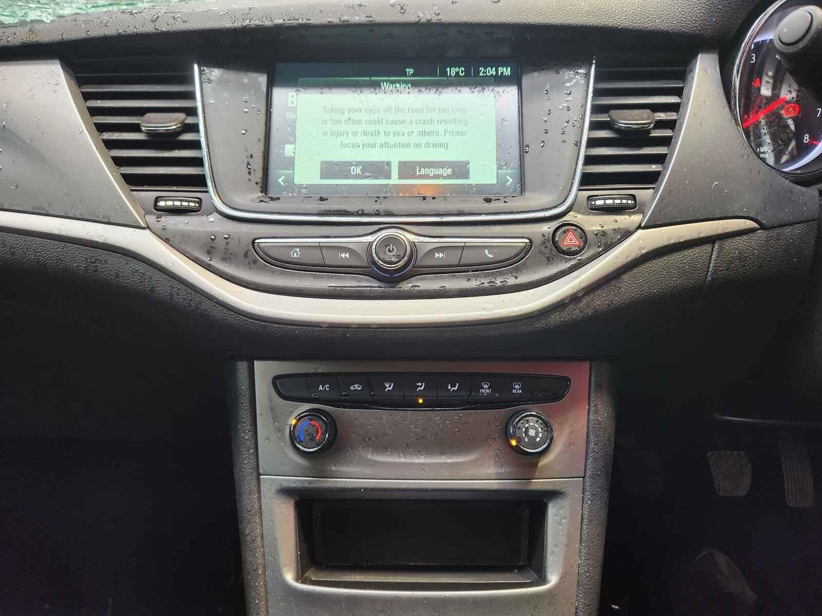 Vauxhall Astra 2018 5 Door Hatchback Breaking View Auto part Vauxhall Astra 2018 5 Door Hatchback Breaking