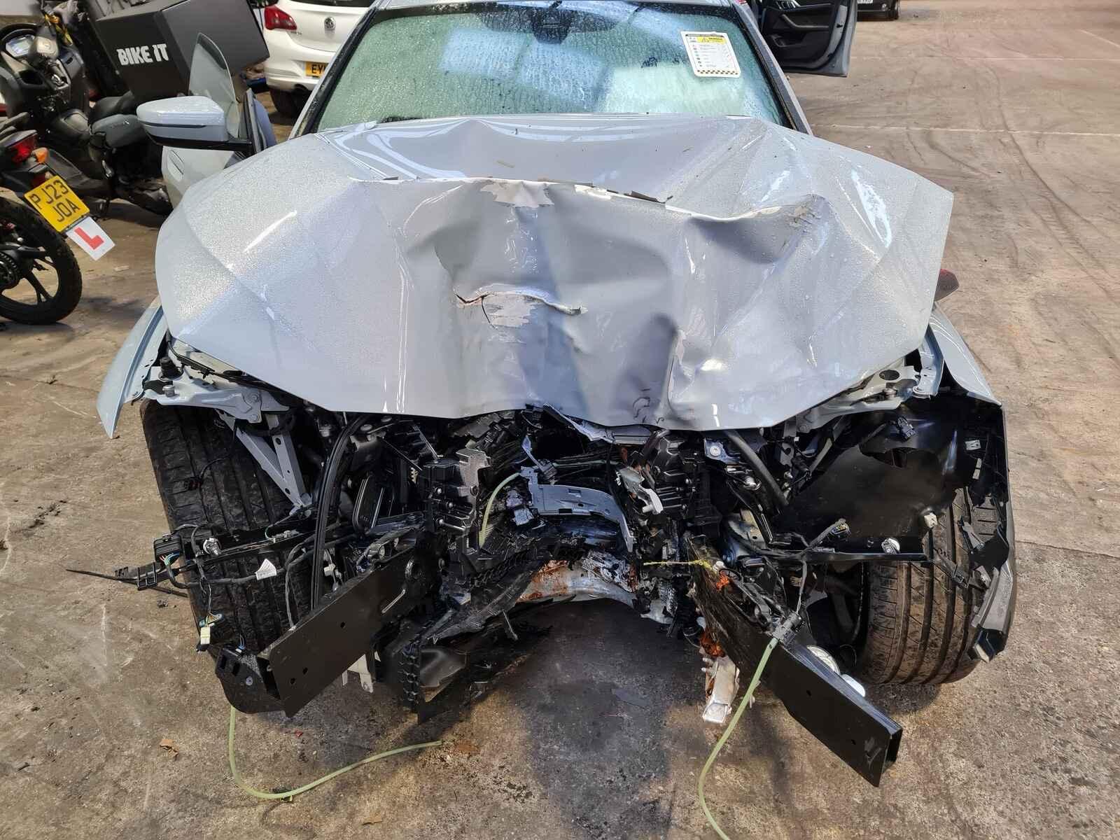 Bmw I4 2024 4 Door Coupe Breaking View Auto part Bmw I4 2024 4 Door Coupe Breaking