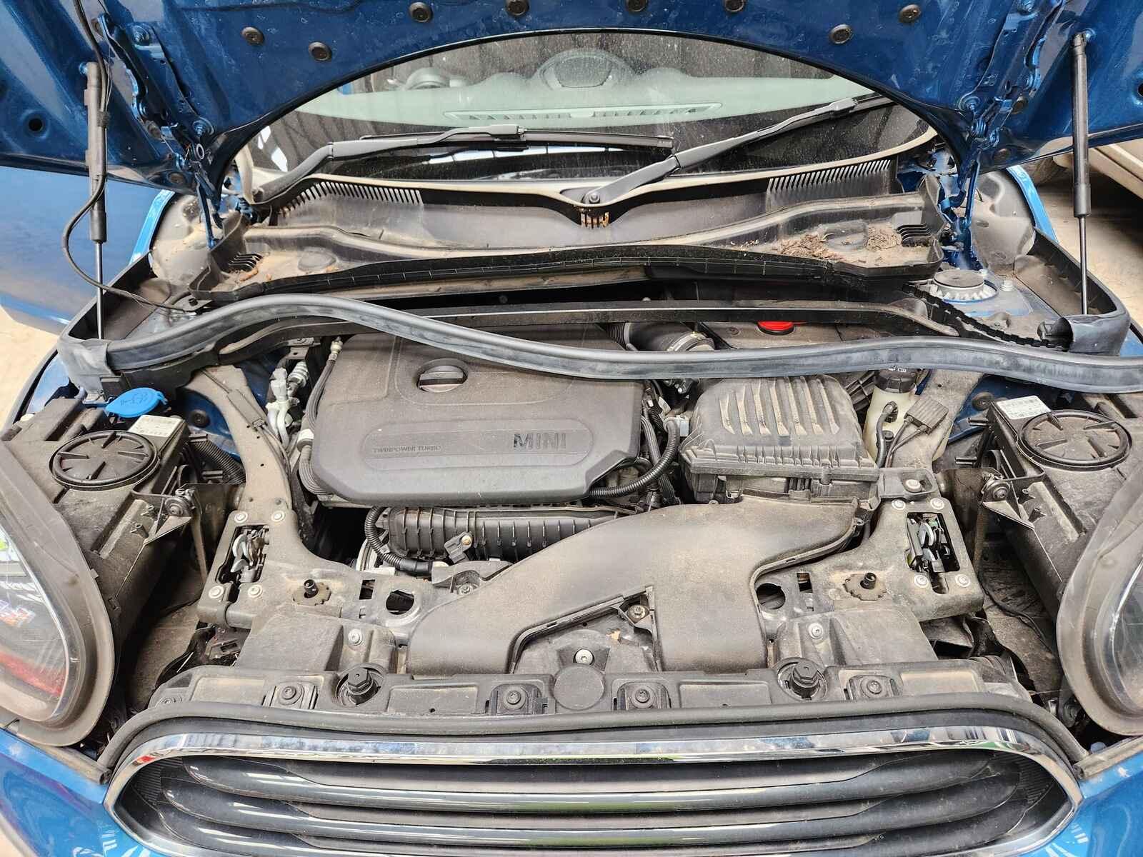 View Auto part Mini (bmw) Countryman 2019 5 Door Hatchback Breaking