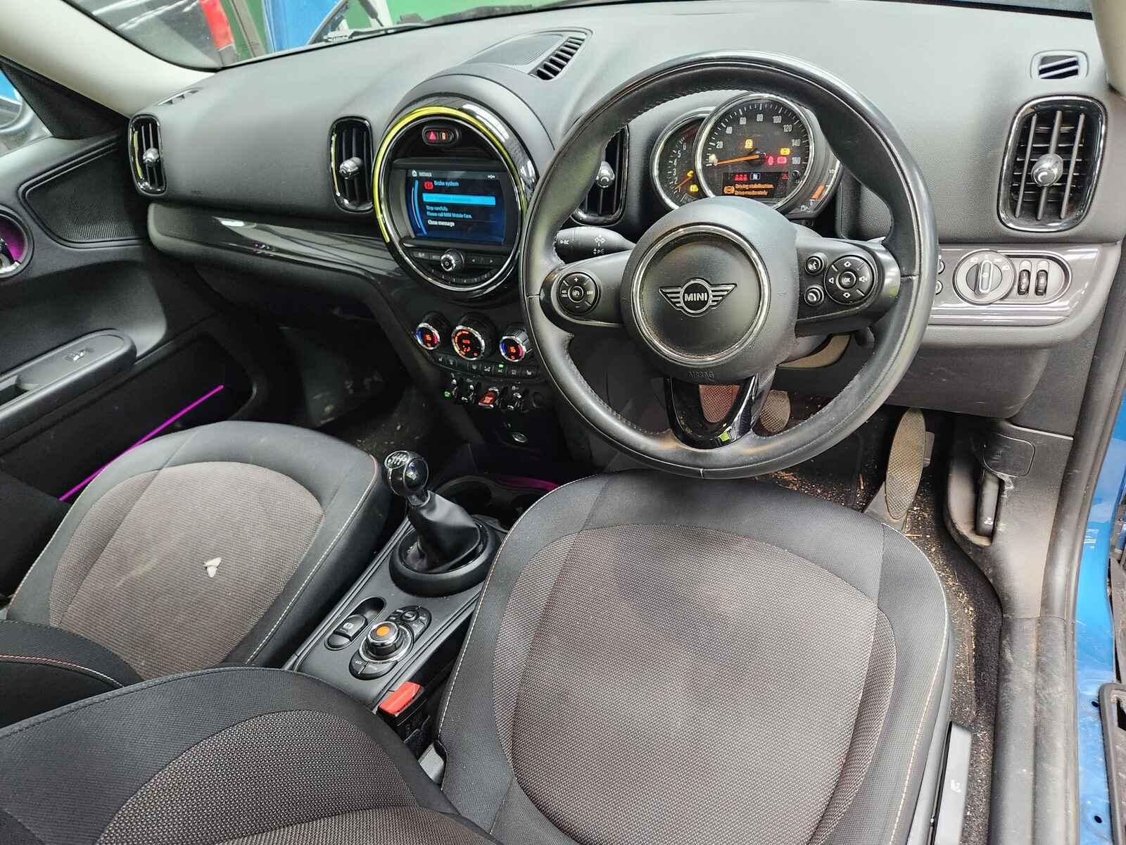View Auto part Mini (bmw) Countryman 2019 5 Door Hatchback Breaking