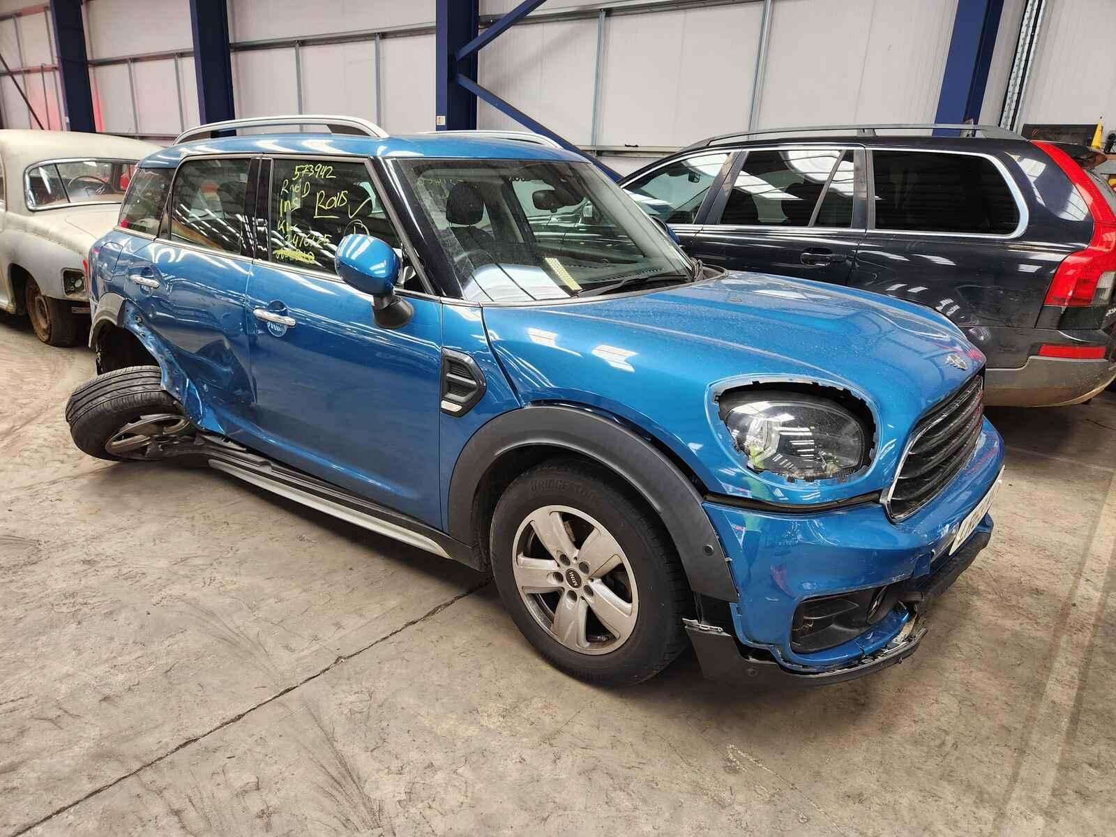 Image for a Mini (bmw) Countryman 2019 5 Door Hatchback Breaking