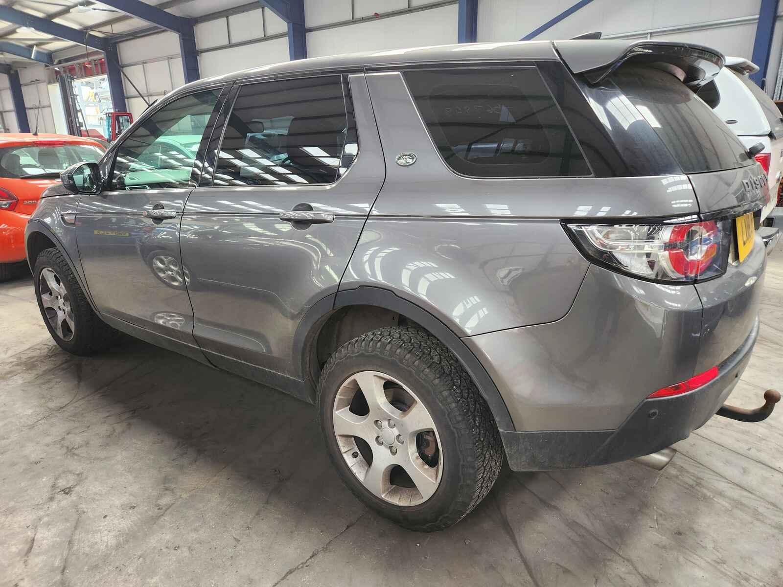 Land Rover Discovery Sport 2018 5 Door Estate Breaking View Auto part Land Rover Discovery Sport 2018 5 Door Estate Breaking