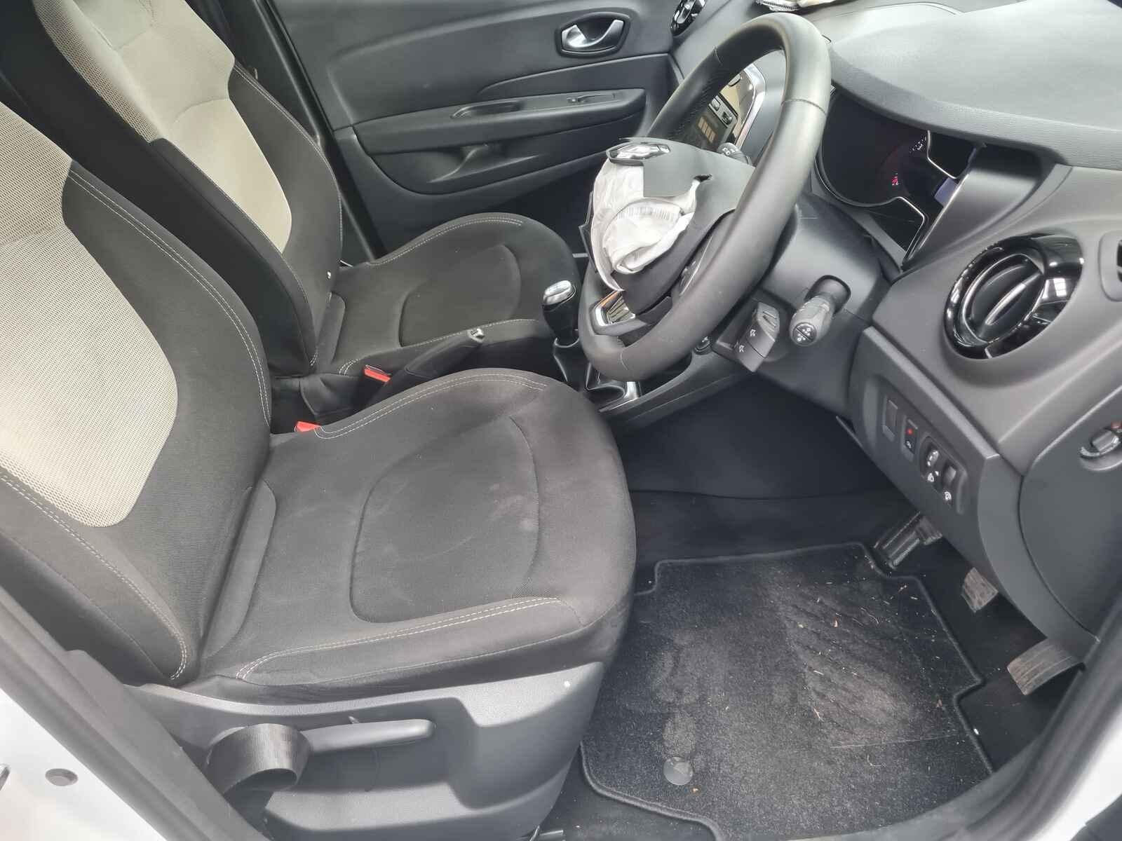 Renault Captur 2019 5 Door Hatchback Breaking View Auto part Renault Captur 2019 5 Door Hatchback Breaking