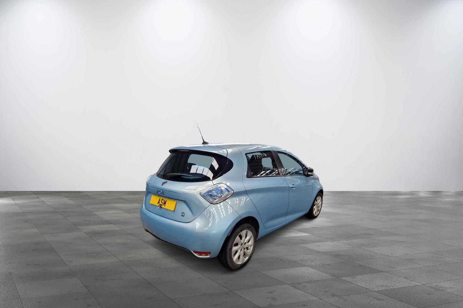 Renault Zoe 2015 5 Door Hatchback Breaking View Auto part Renault Zoe 2015 5 Door Hatchback Breaking