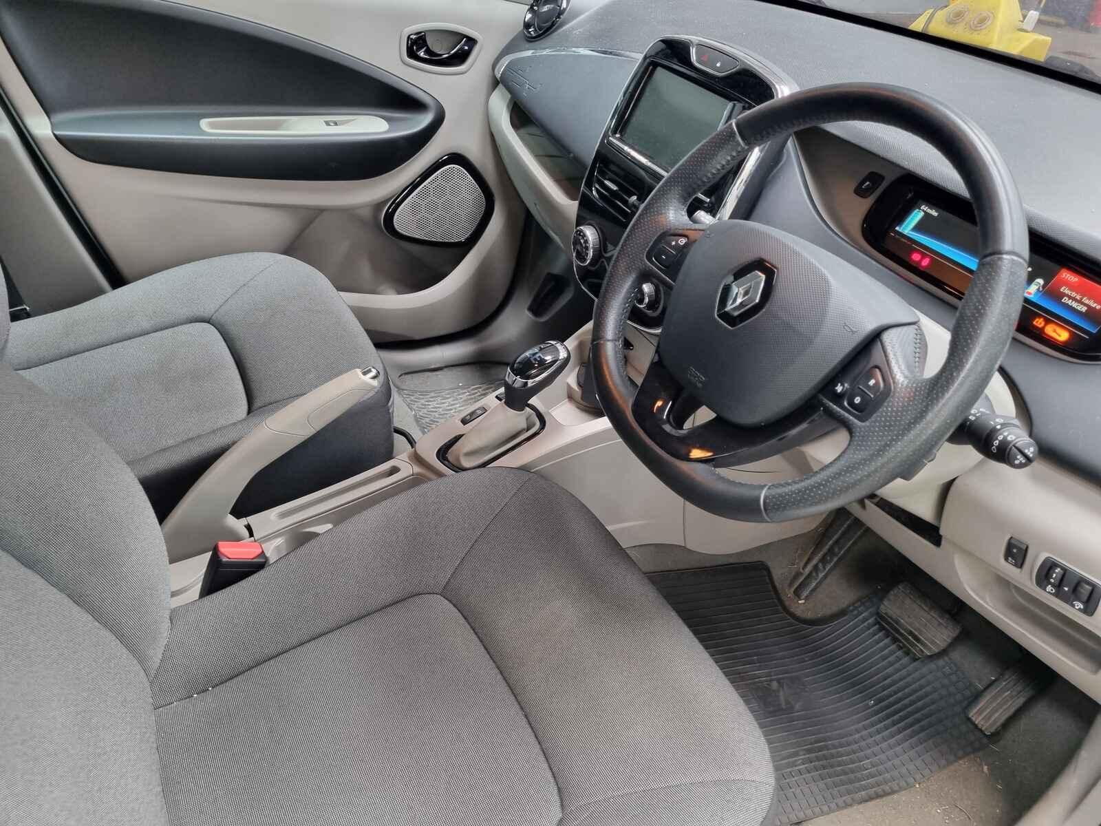 Renault Zoe 2015 5 Door Hatchback Breaking View Auto part Renault Zoe 2015 5 Door Hatchback Breaking