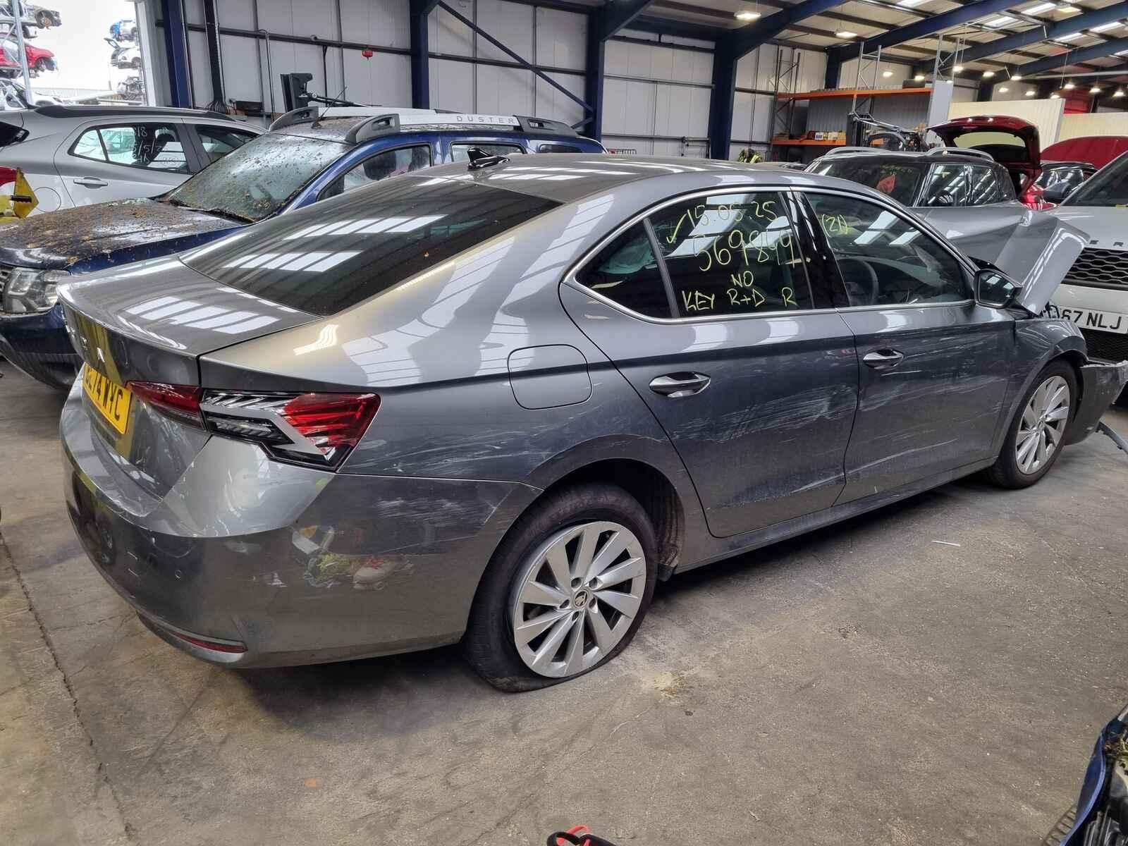 Skoda Octavia 2024 5 Door Hatchback Breaking View Auto part Skoda Octavia 2024 5 Door Hatchback Breaking