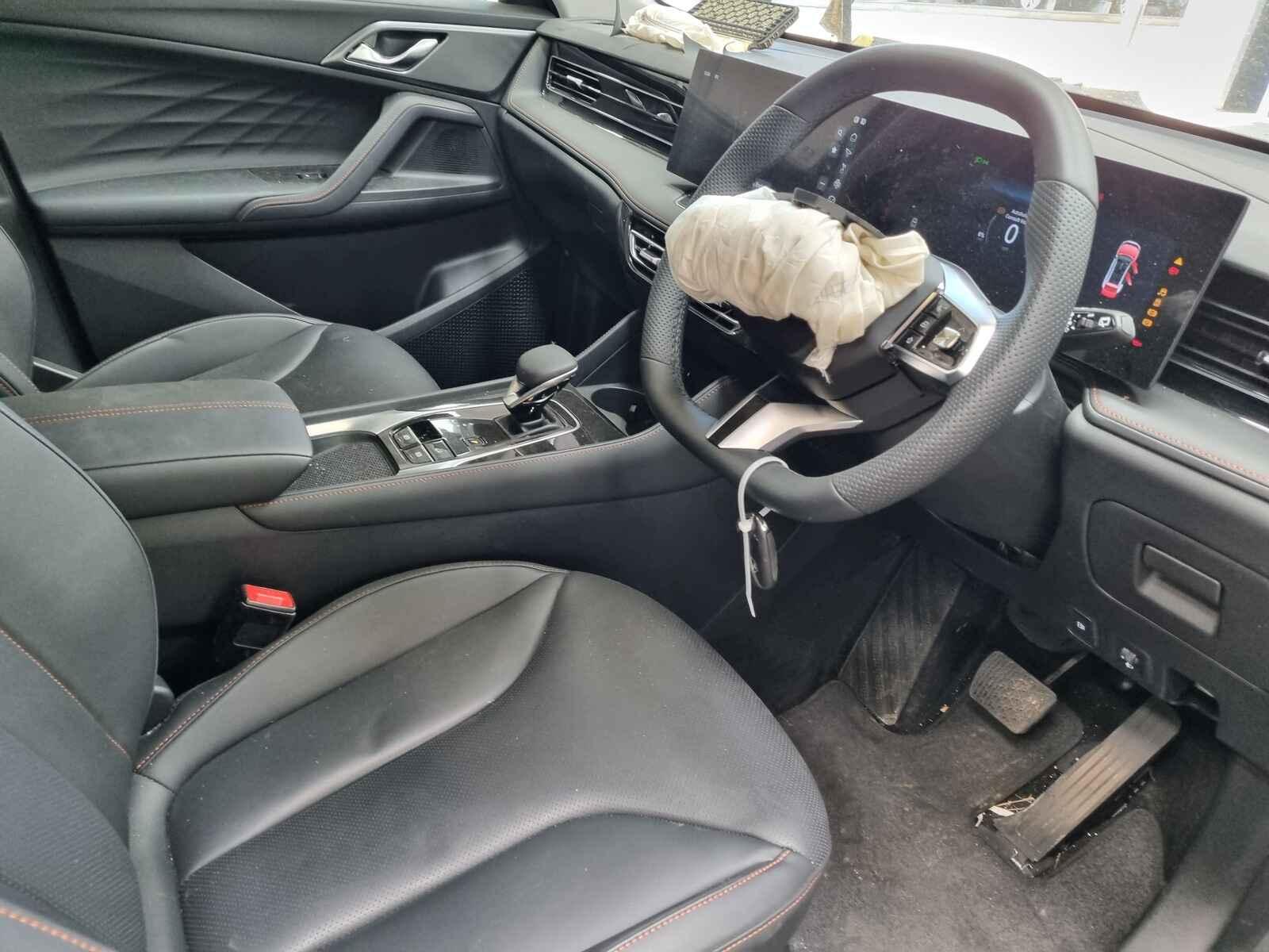 Mg Hs 2025 5 Door Estate Breaking View Auto part Mg Hs 2025 5 Door Estate Breaking