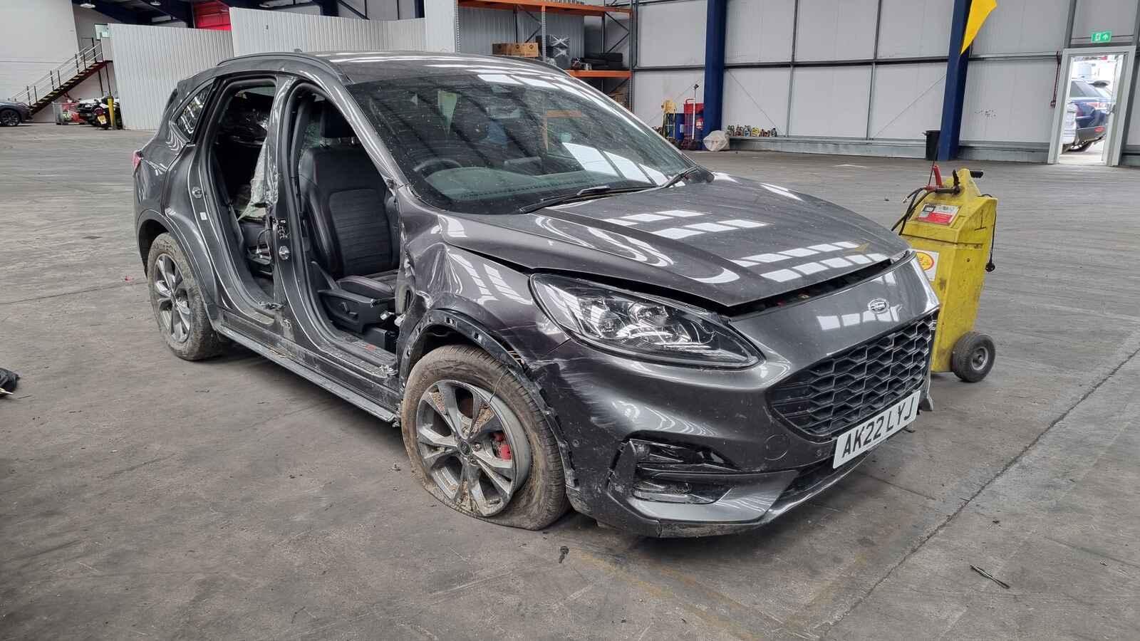 Image for a Ford Kuga 2022 5 Door Hatchback Breaking