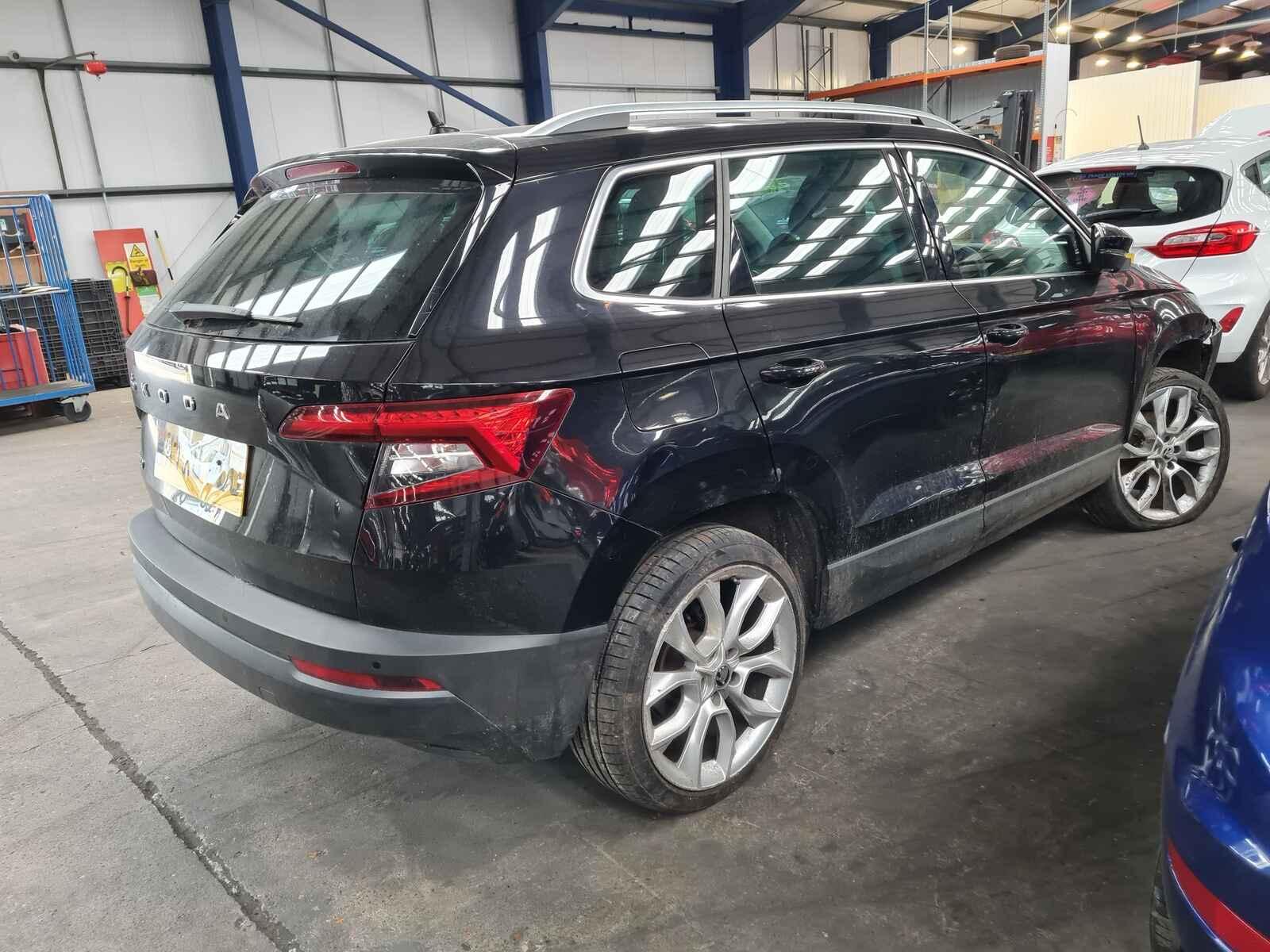 Skoda Karoq 2020 5 Door Estate Breaking View Auto part Skoda Karoq 2020 5 Door Estate Breaking