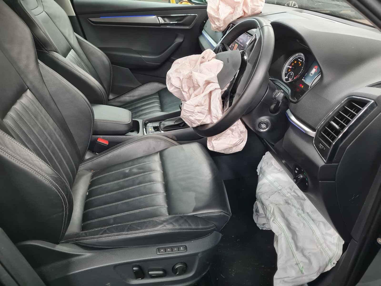 Skoda Karoq 2020 5 Door Estate Breaking View Auto part Skoda Karoq 2020 5 Door Estate Breaking