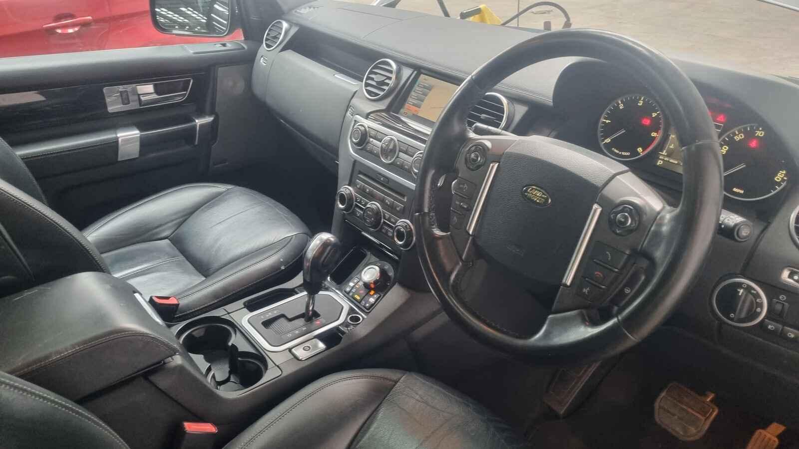 Land Rover Discovery 2010 5 Door Estate Breaking View Auto part Land Rover Discovery 2010 5 Door Estate Breaking