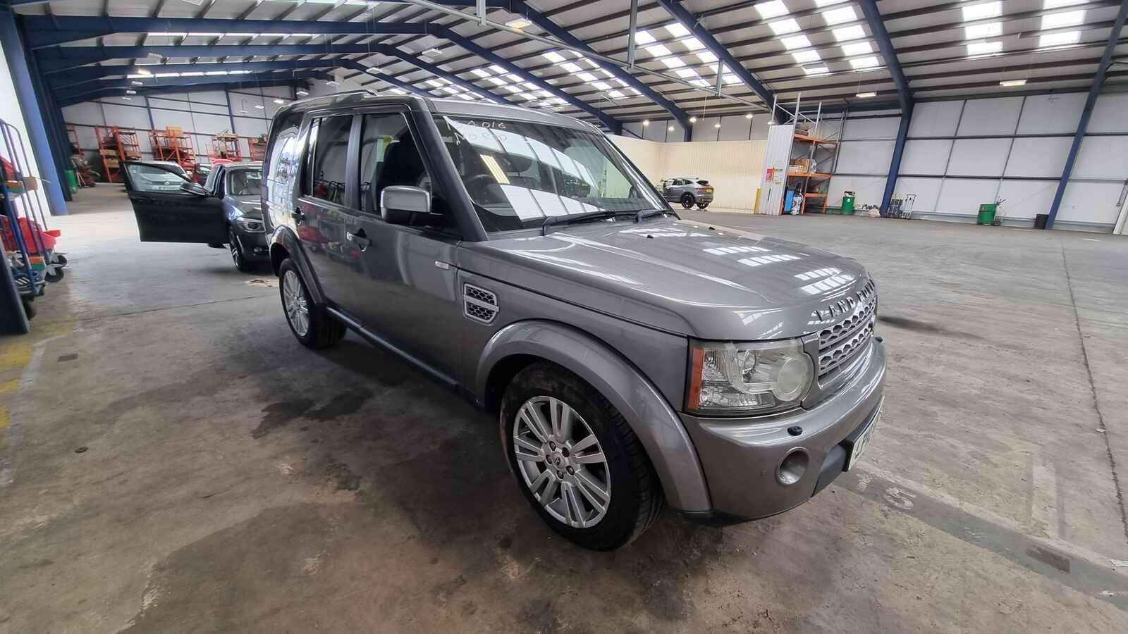 Image for a Land Rover Discovery 2010 5 Door Estate Breaking