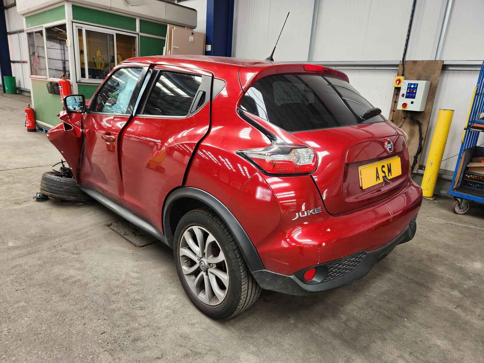 Nissan Juke 2014 5 Door Hatchback Breaking View Auto part Nissan Juke 2014 5 Door Hatchback Breaking