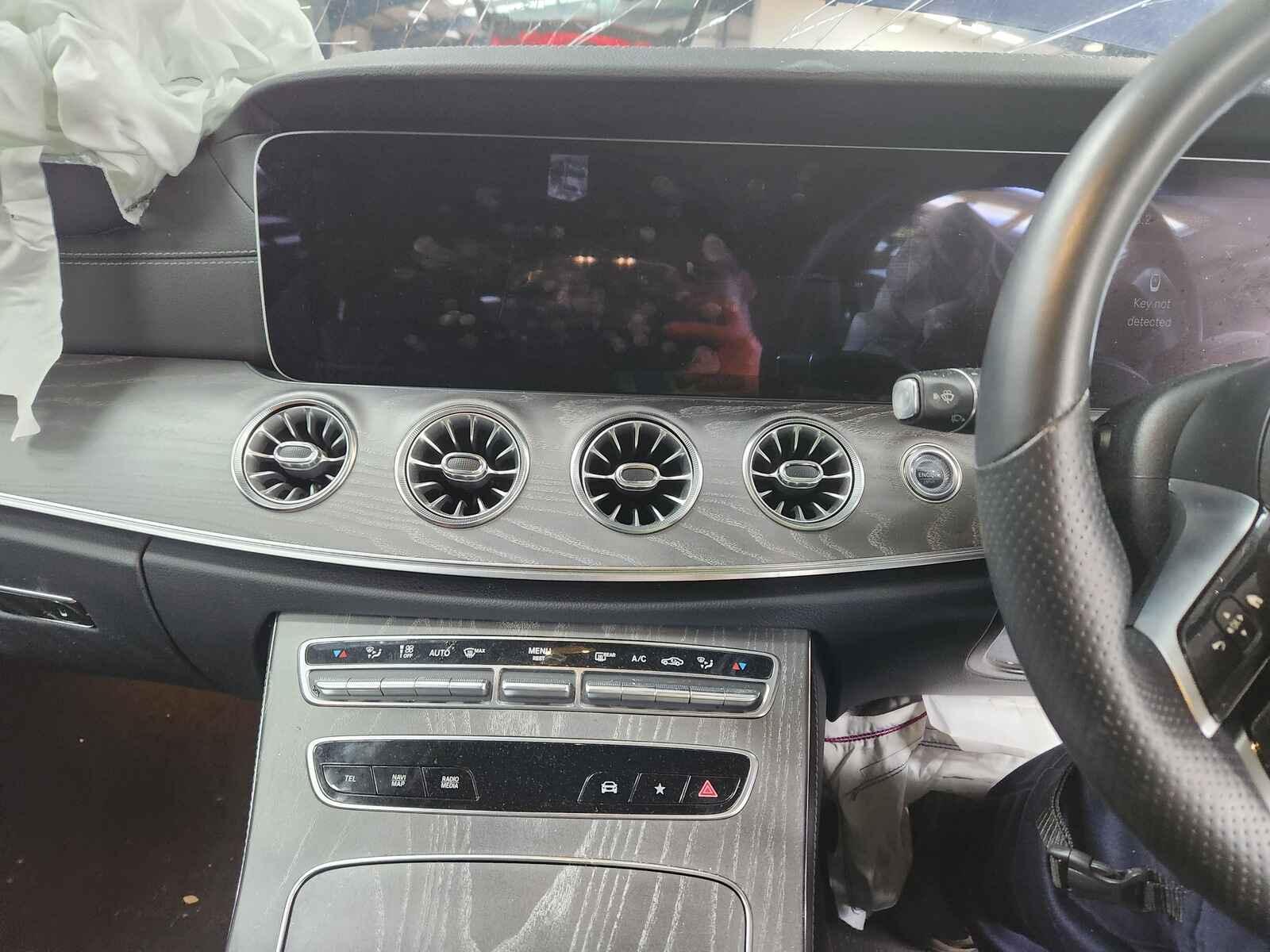 Mercedes E Class 2021 2 Door Coupe Breaking View Auto part Mercedes E Class 2021 2 Door Coupe Breaking