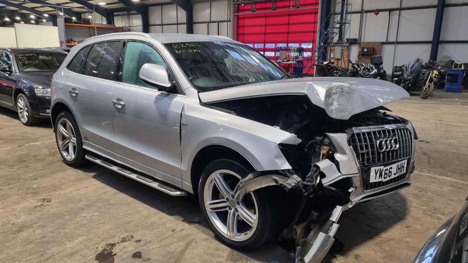 Image for a Audi Q5 2016 5 Door Estate Breaking